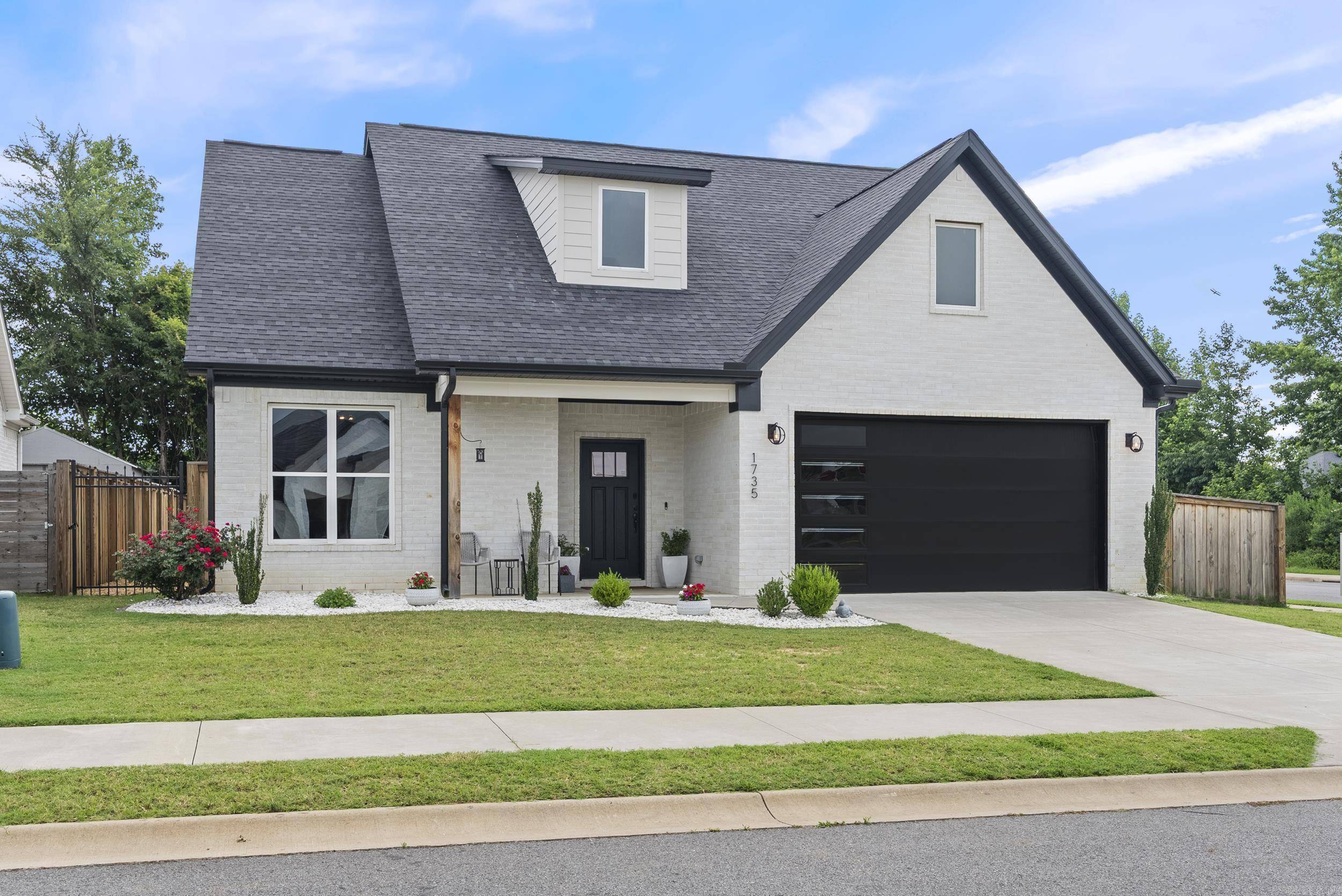 Conway, AR 72032,1735 Rohan Circle