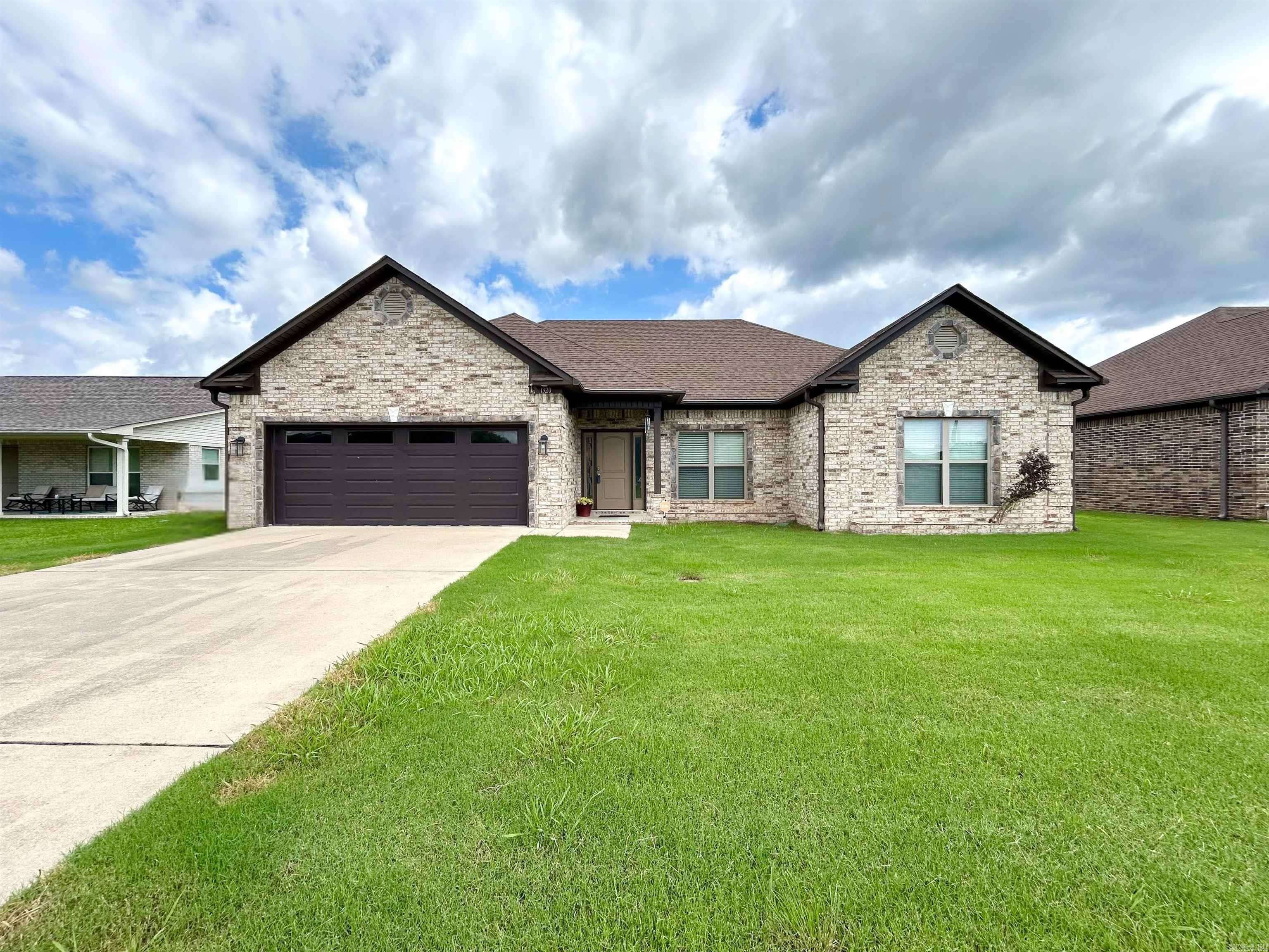 Conway, AR 72034,1320 Andrews Drive