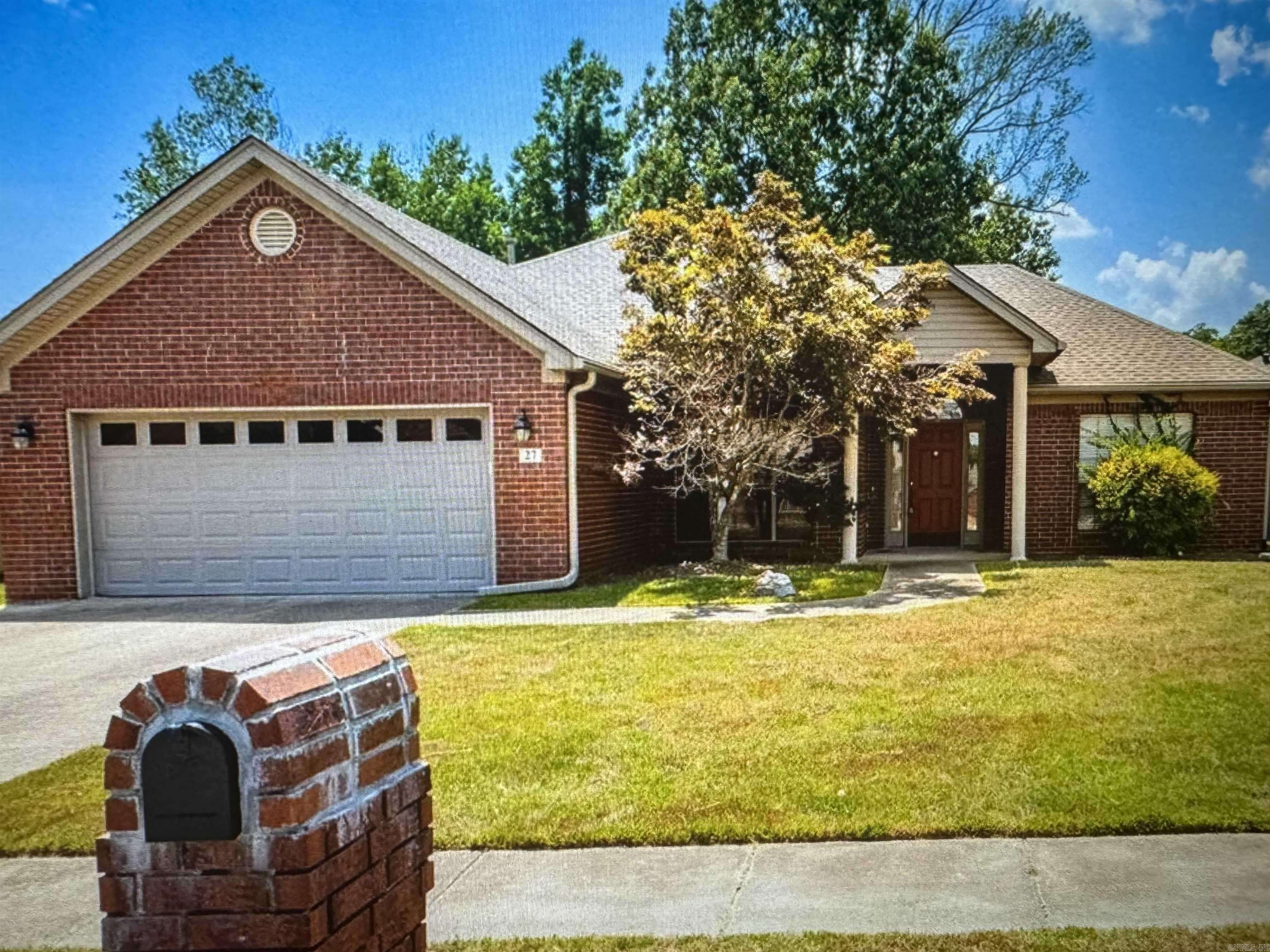 Little Rock, AR 72210,27 WEDGESIDE DR