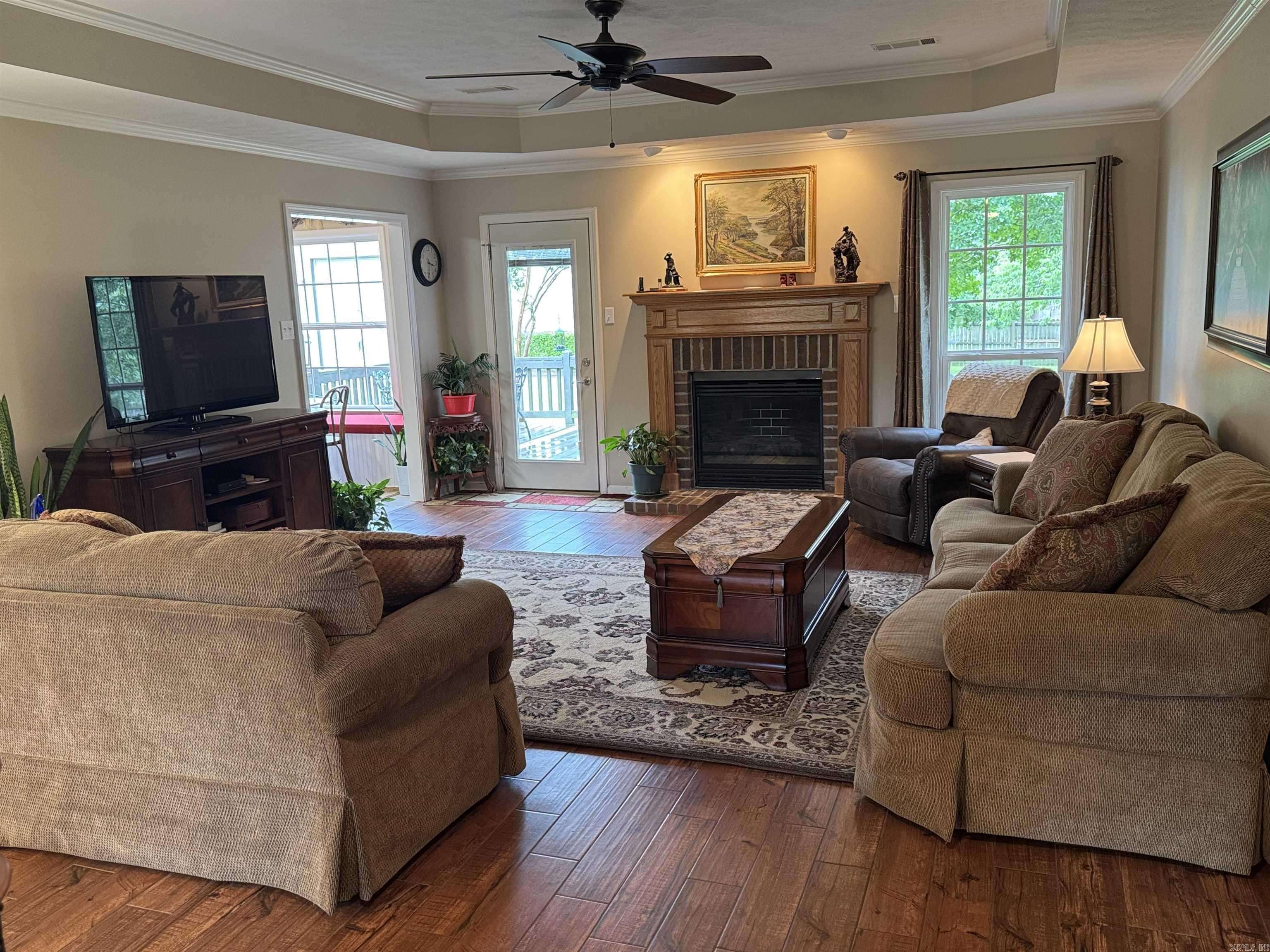 Greers Ferry, AR 72067,111 Johnston Lane