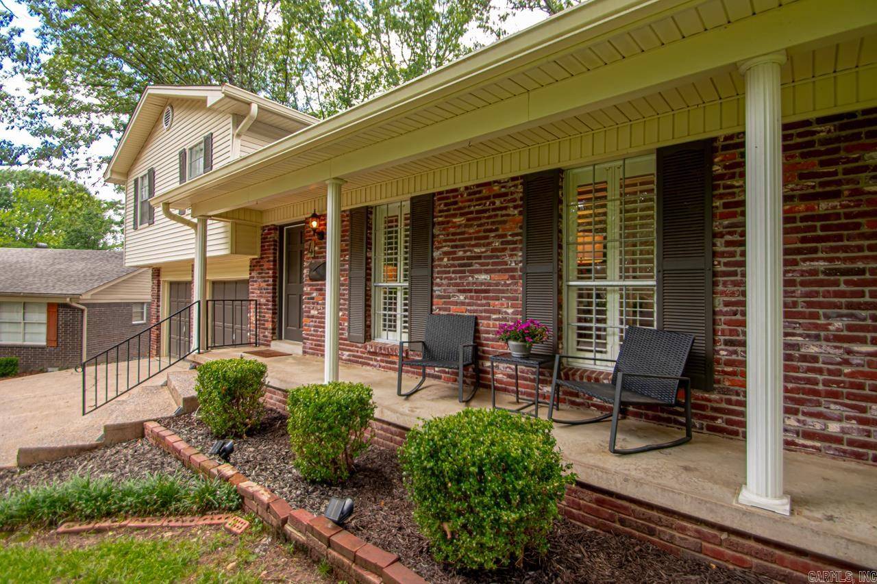 Little Rock, AR 72227,4 Coachlight Circle