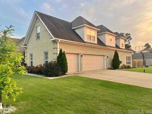 Maumelle, AR 72113,107 Marie Jeanne Drive