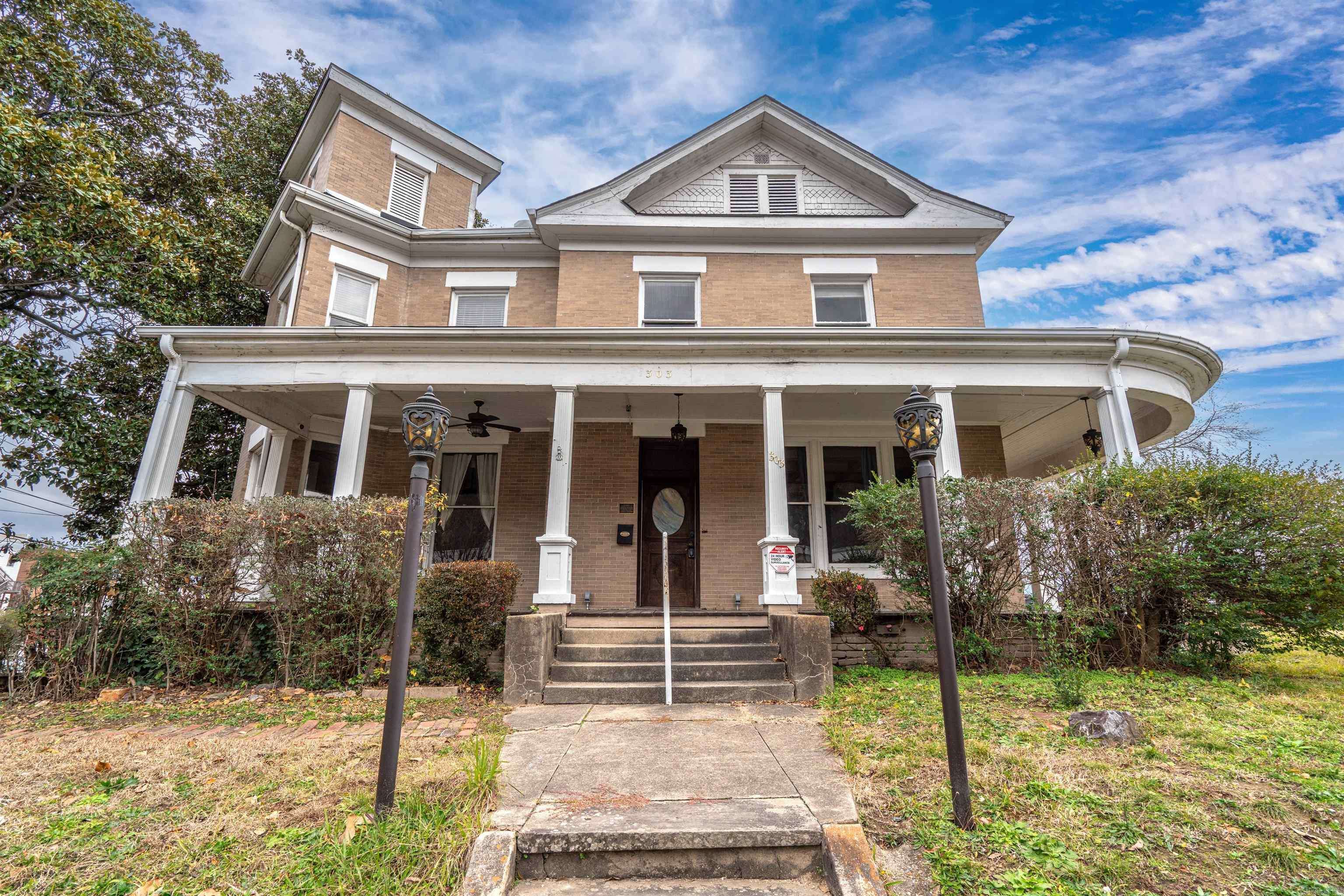 Hot Springs, AR 71901,303 Quapaw Avenue