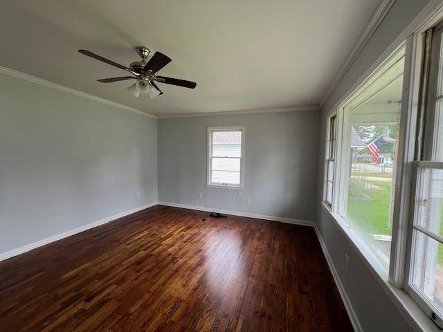 Paragould, AR 72450,304 S 11th Avenue