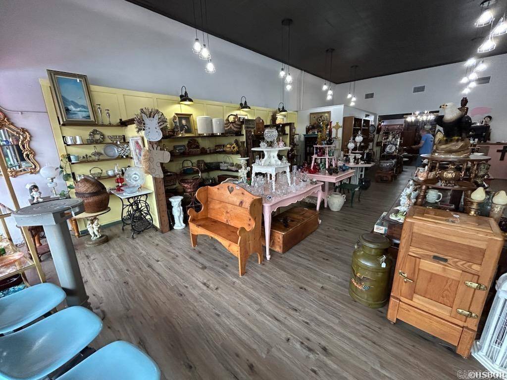 Malvern, AR 72104,223 S Main Street