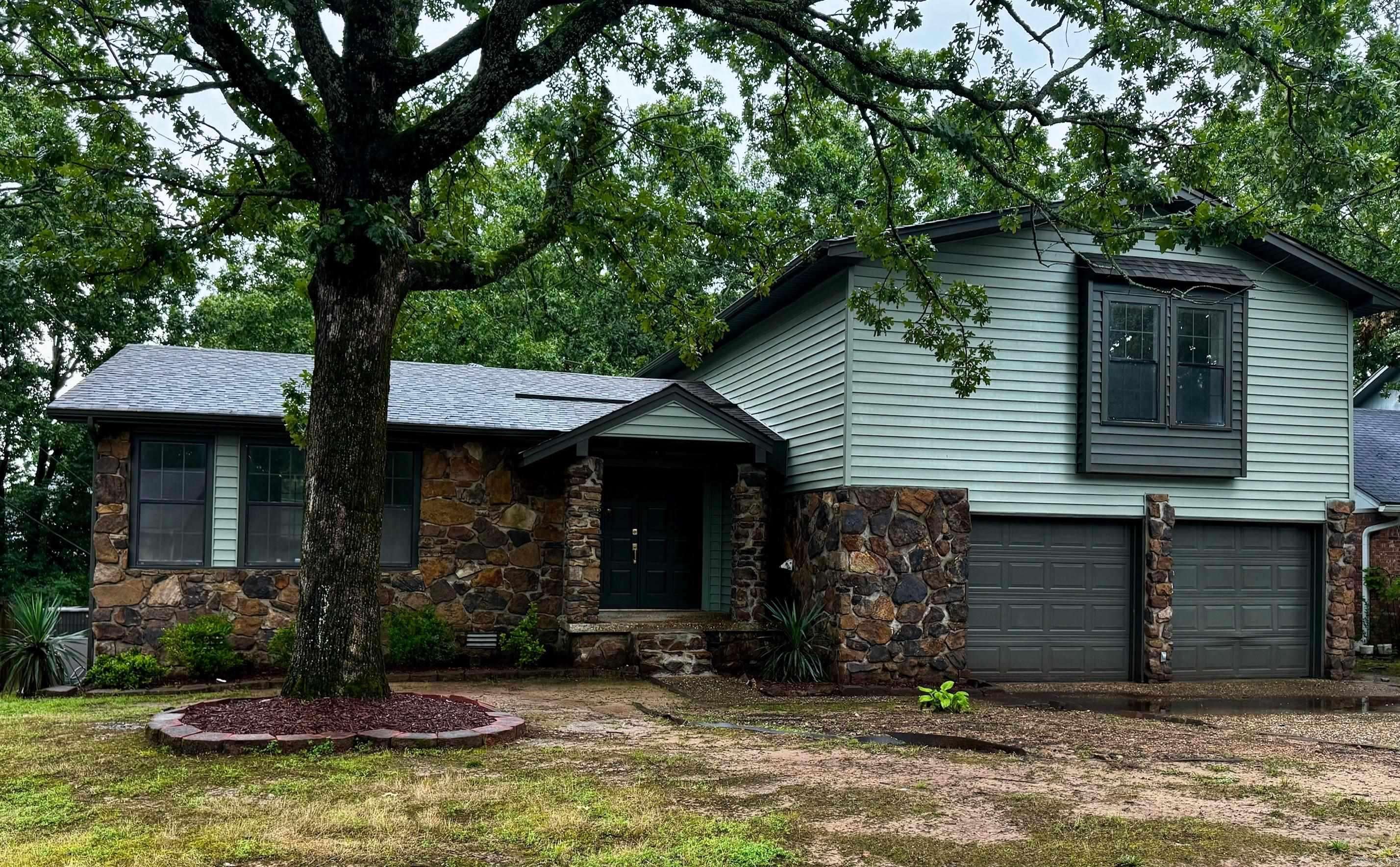 North Little Rock, AR 72118-2643,6317 rolling hills