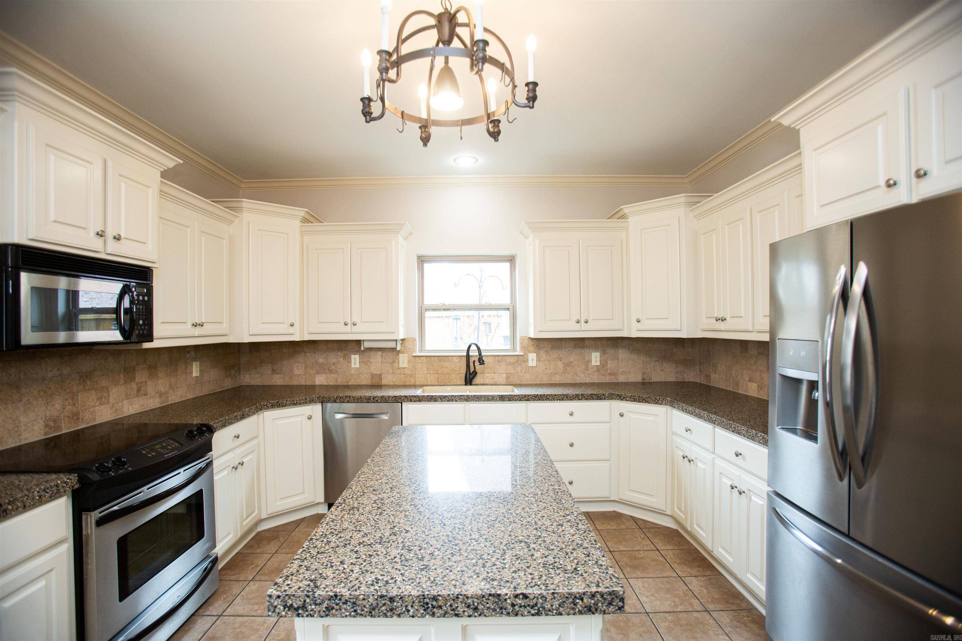 Little Rock, AR 72211,2601 Sweetgrass Drive