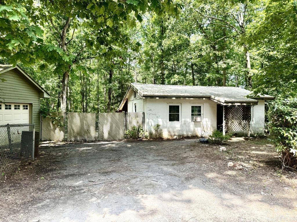 Mount Ida, AR 71957,51 Cinnamon Lane