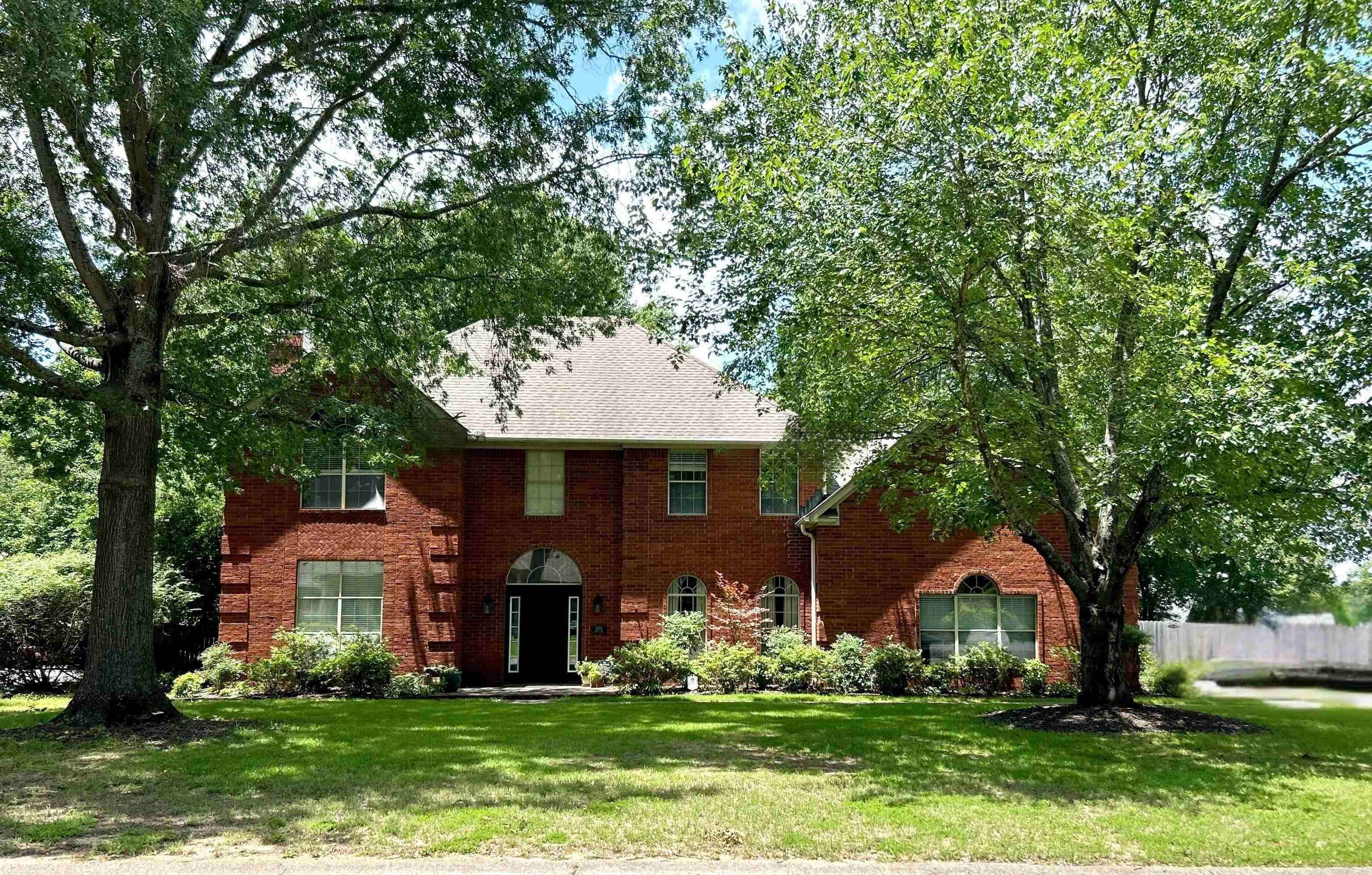 Conway, AR 72034,1715 Royal Drive