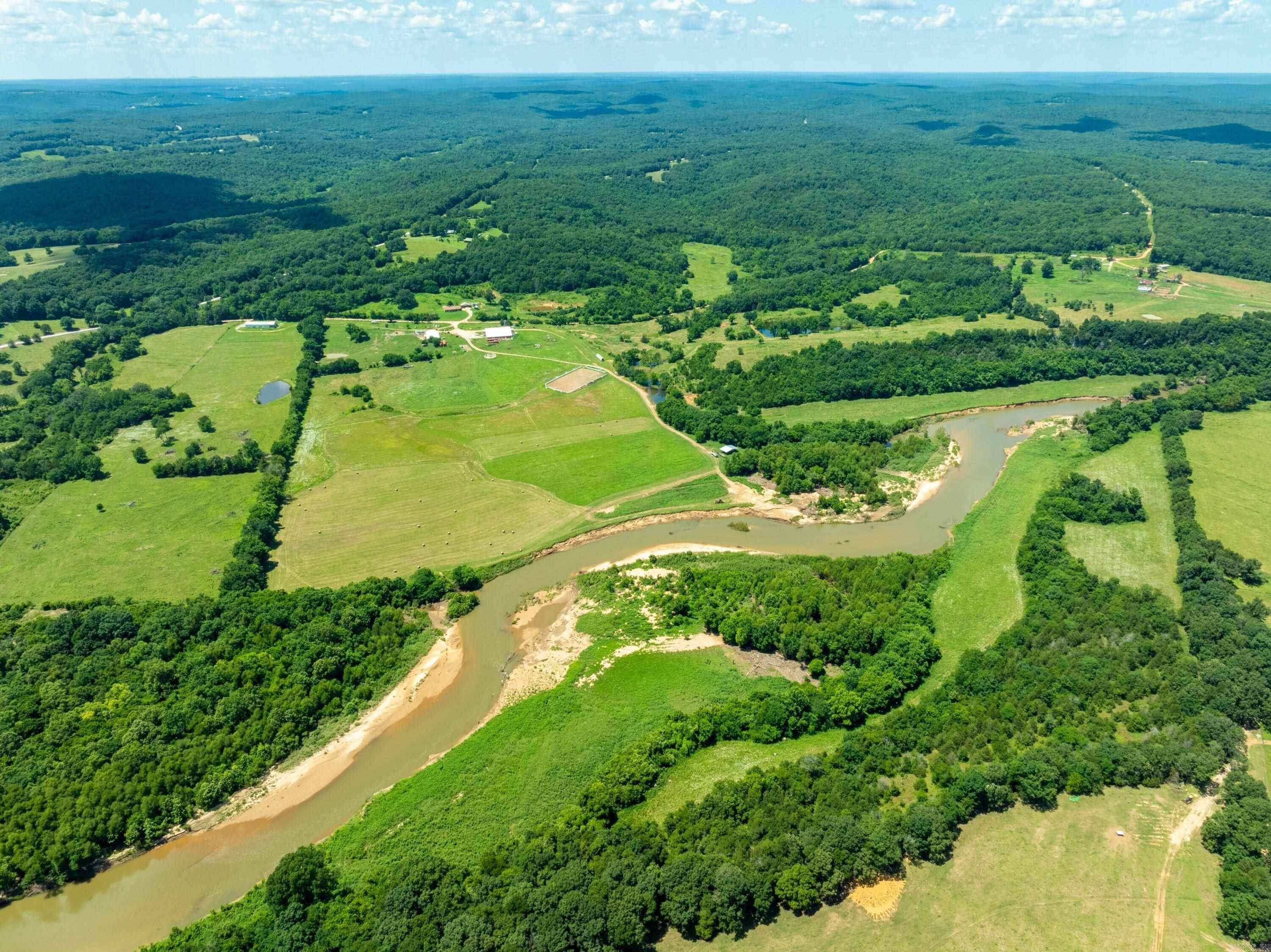 Poughkeepsie, AR 72569,0 Strawberry River Road