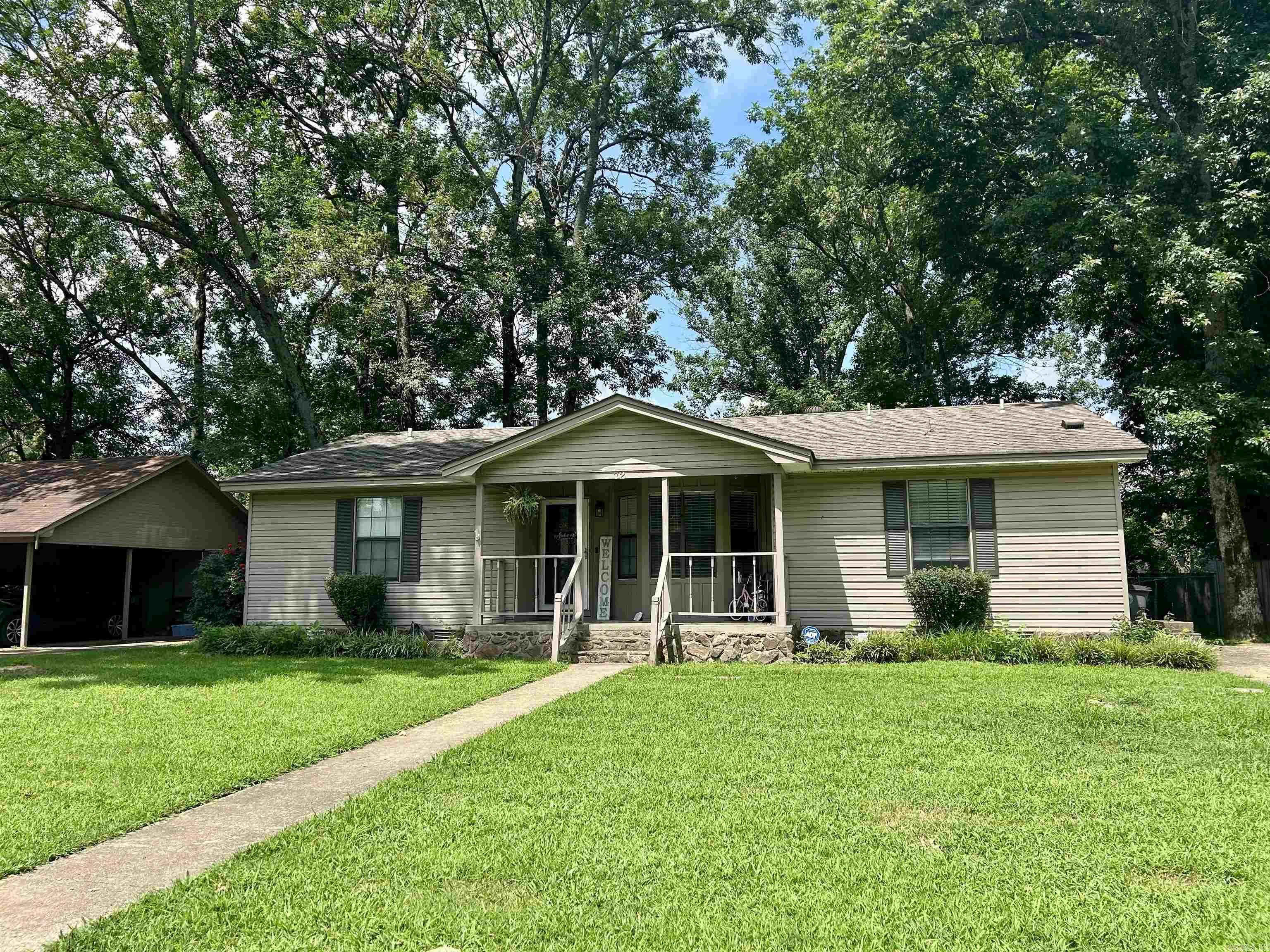 Searcy, AR 72143,72 Sherwood Loop