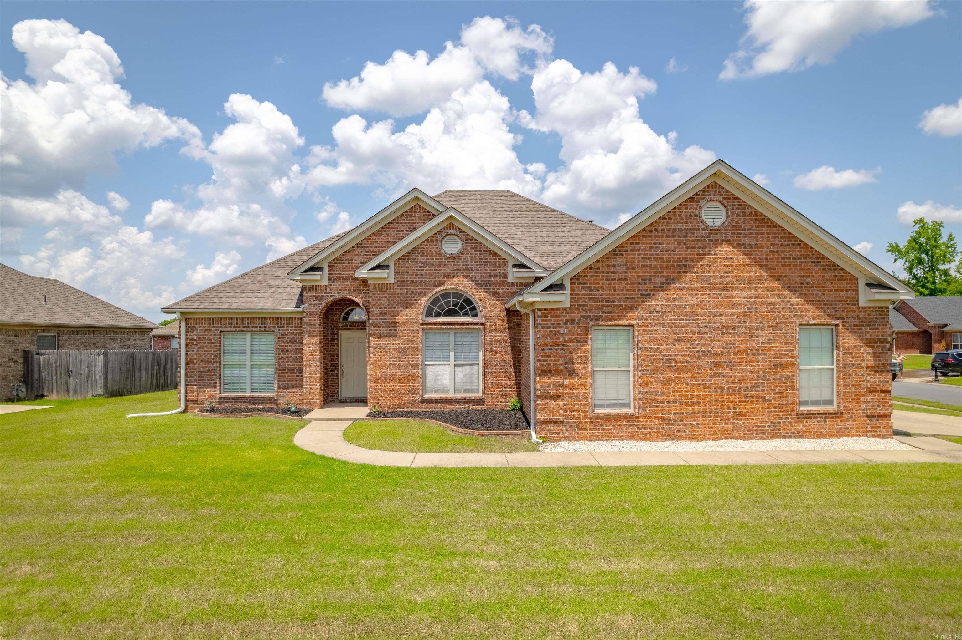 Cabot, AR 72023,2351 Lakeshore Lane