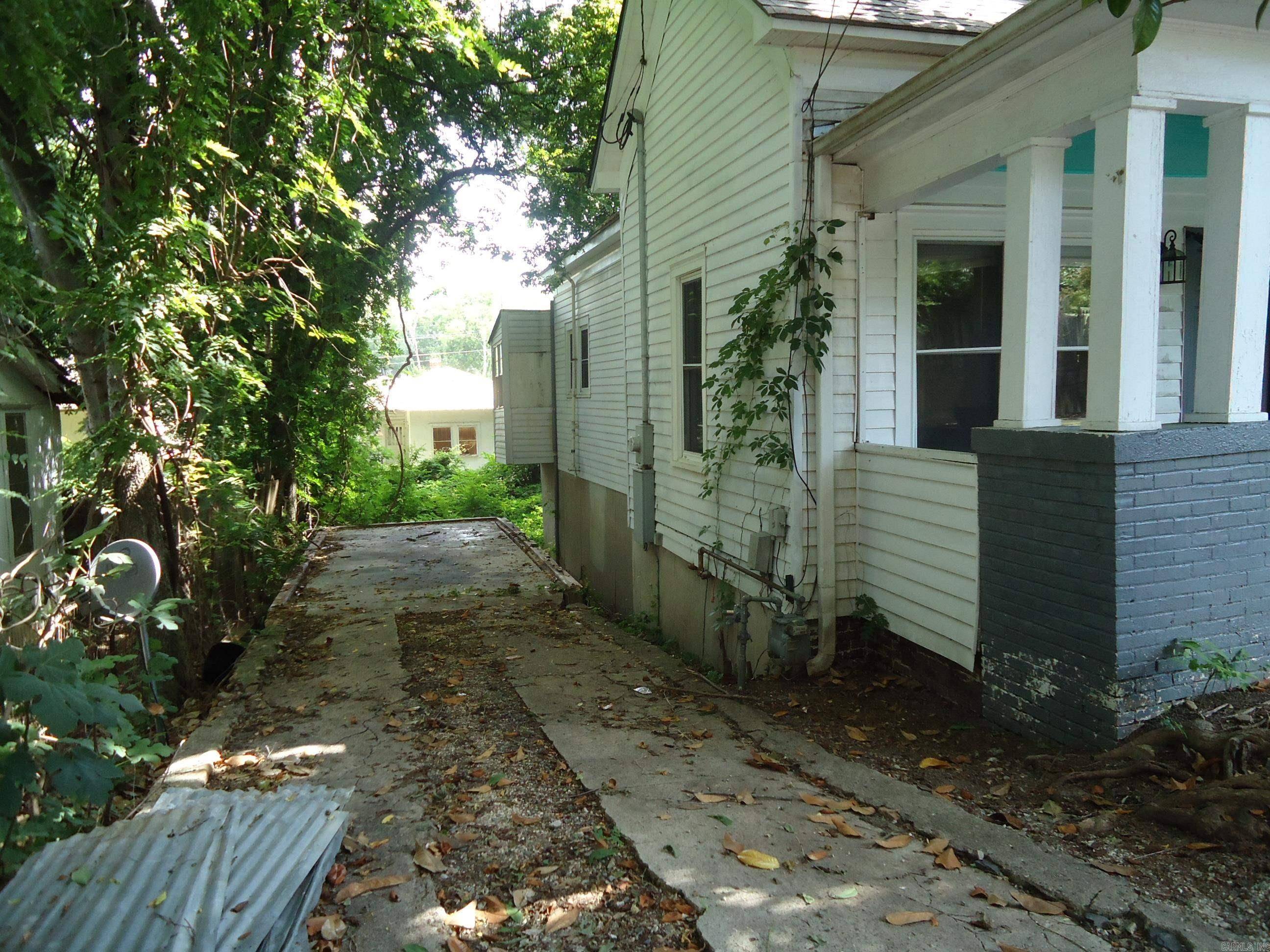 Hot Springs, AR 71901,326 Sanford Street