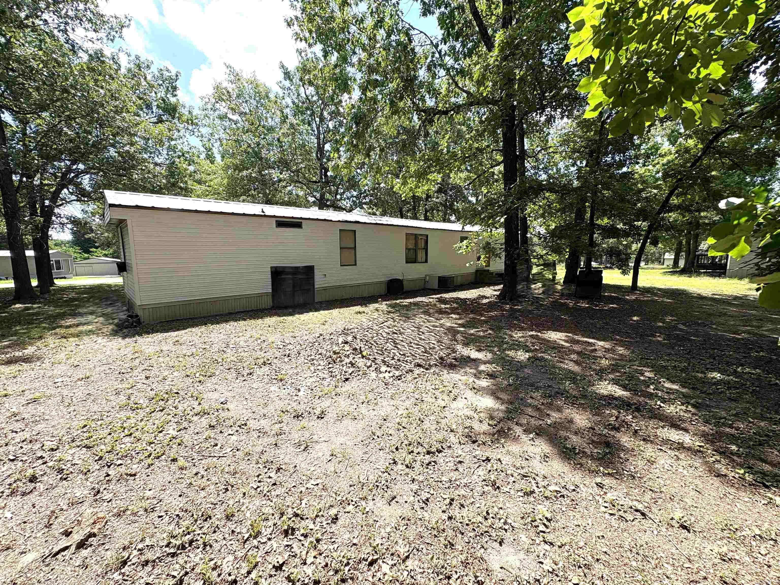 Henderson, AR 72537,184 CR 143 RD