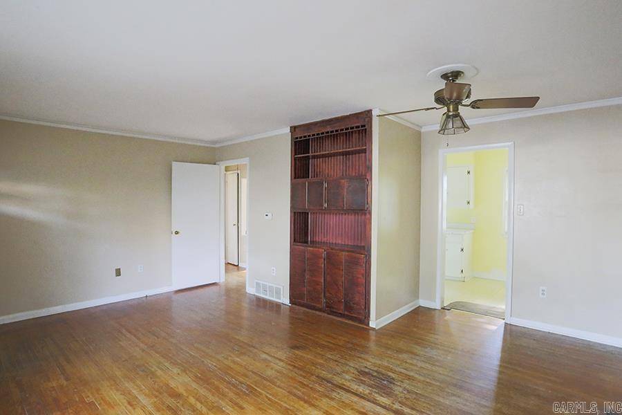 Little Rock, AR 72227,1810 N Mississippi