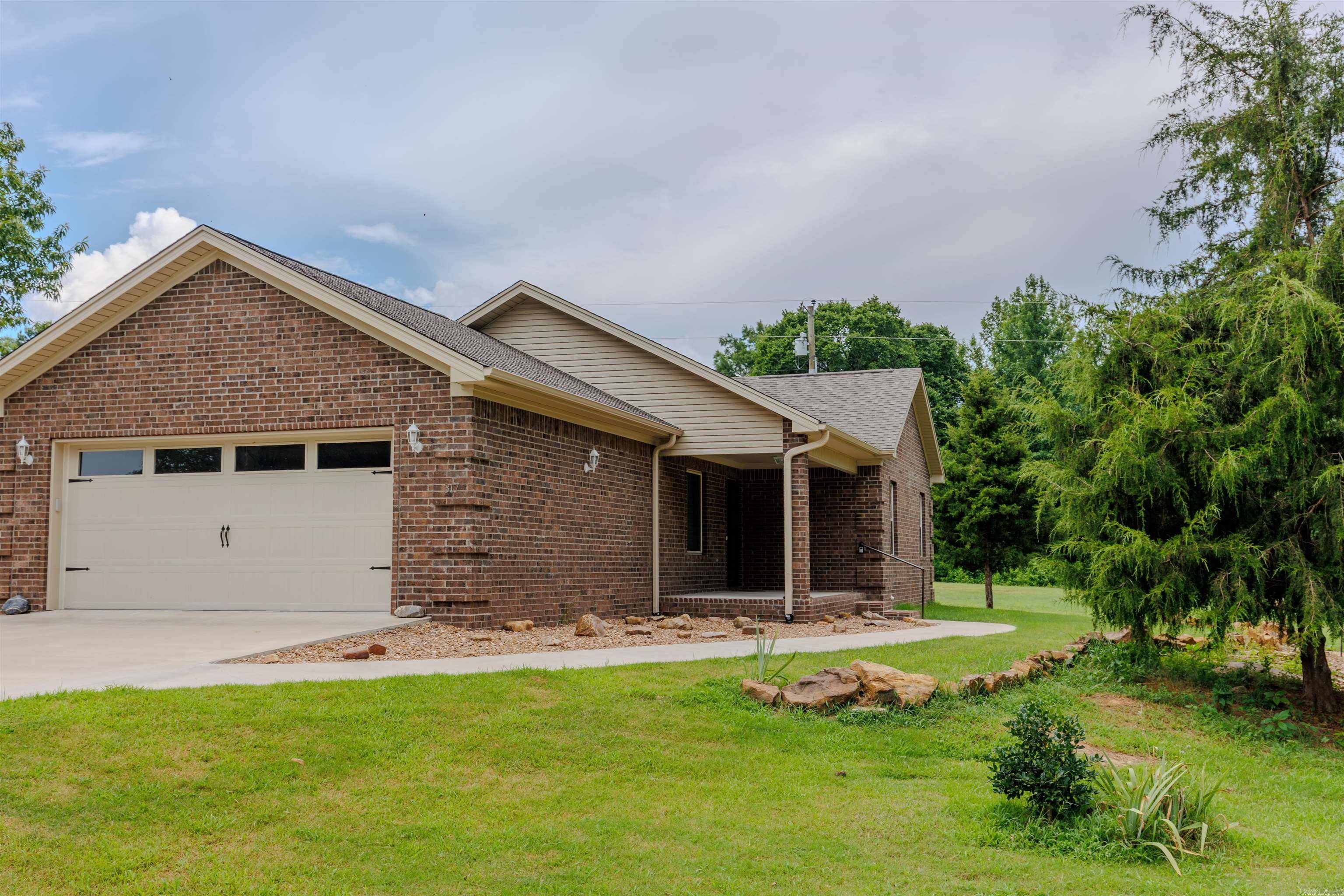 Perryville, AR 72126,317 Oakwood Lane