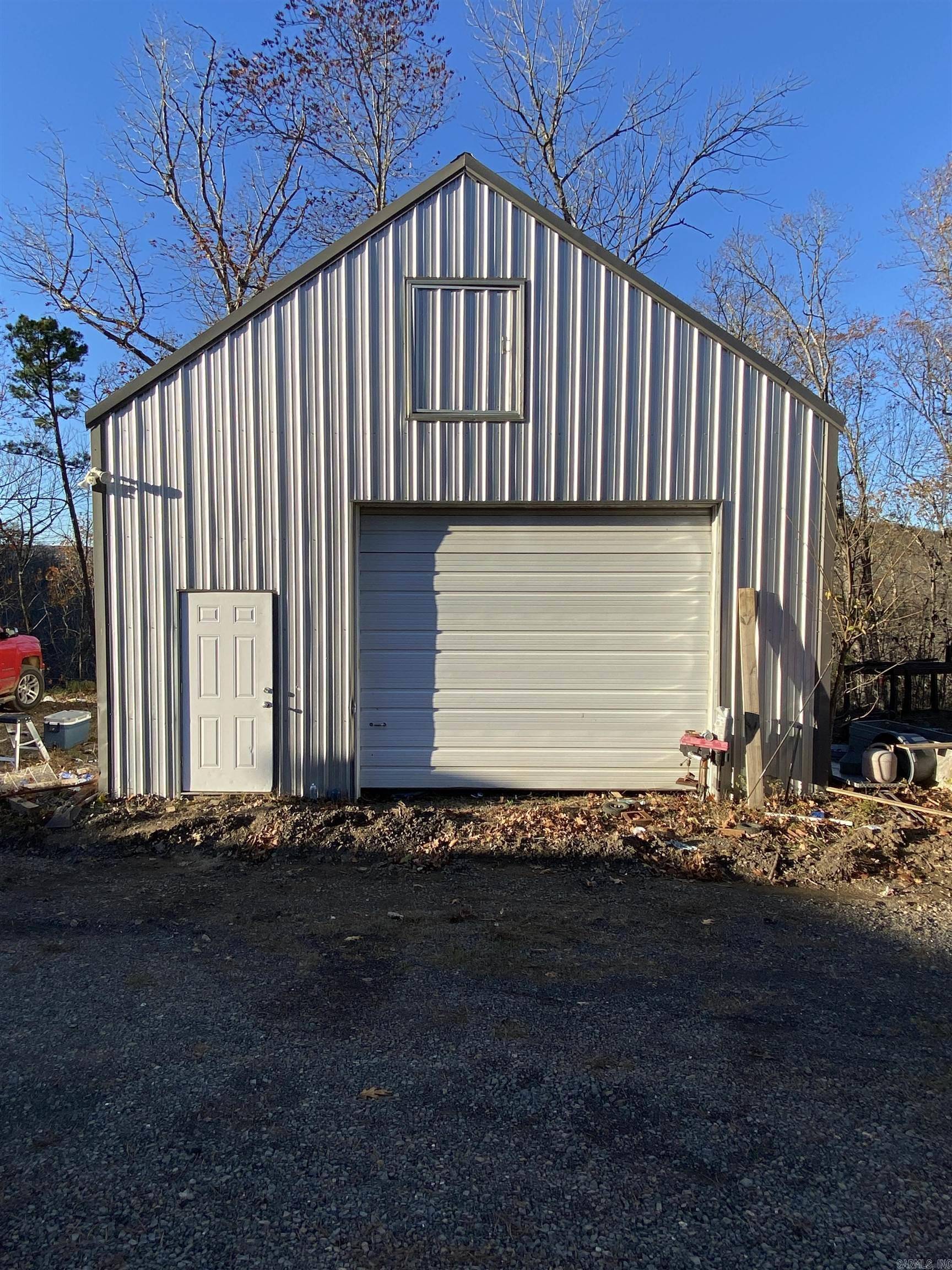 Leslie, AR 72645,7897 Trace Ridge Road