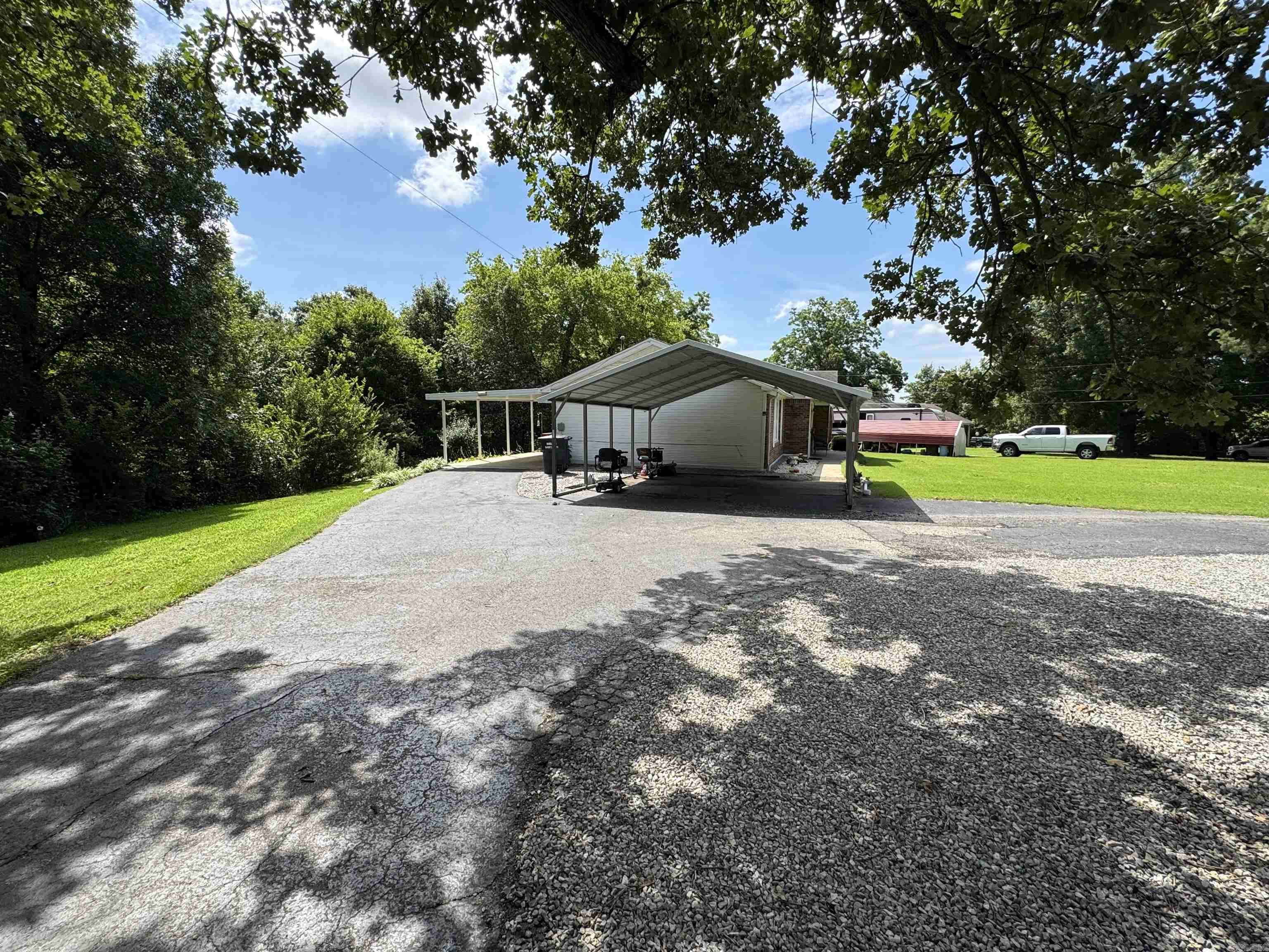 Piggott, AR 72454,1610 S 12th Avenue
