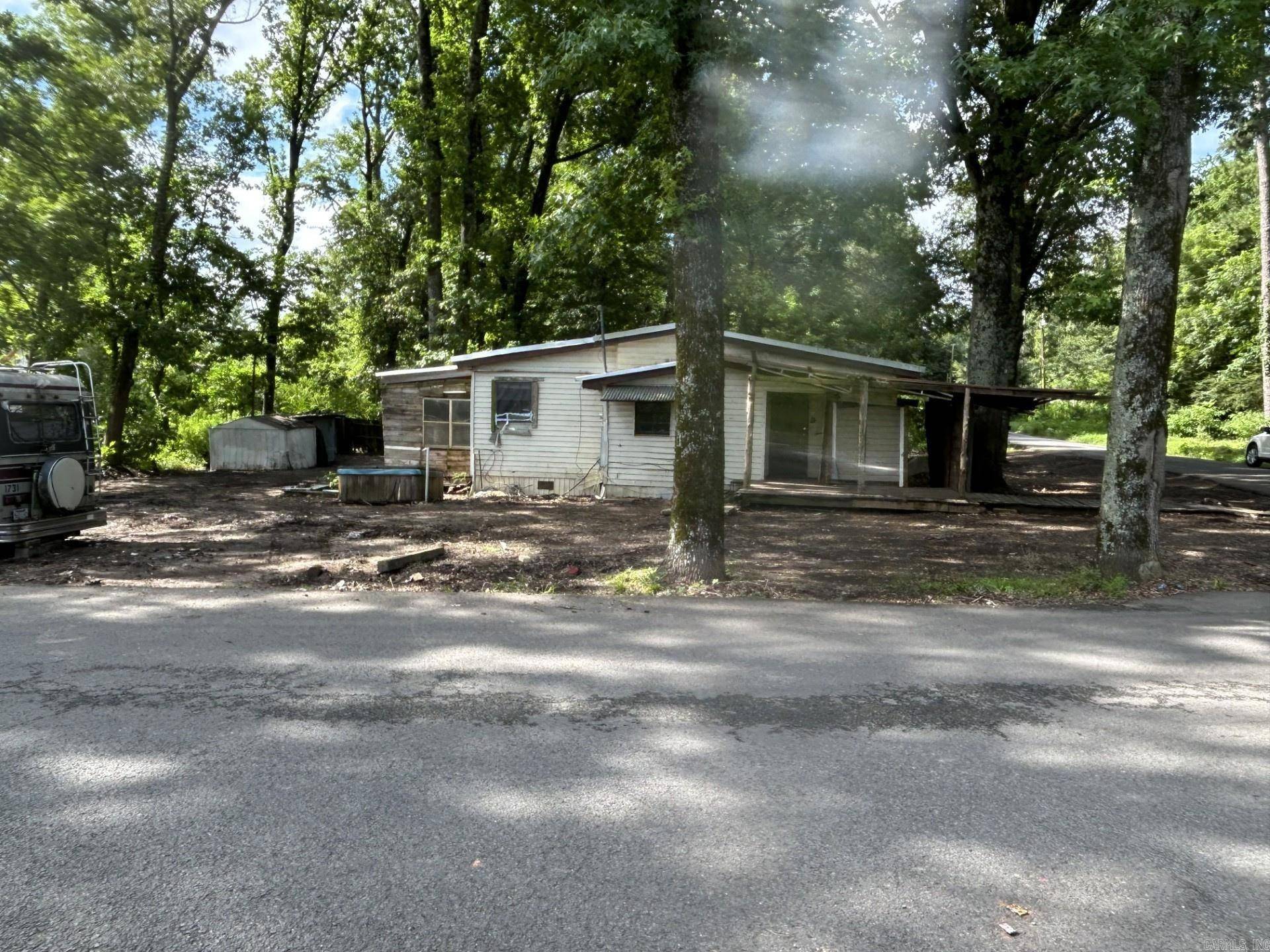 Conway, AR 72032,147 Palarm Creek Road