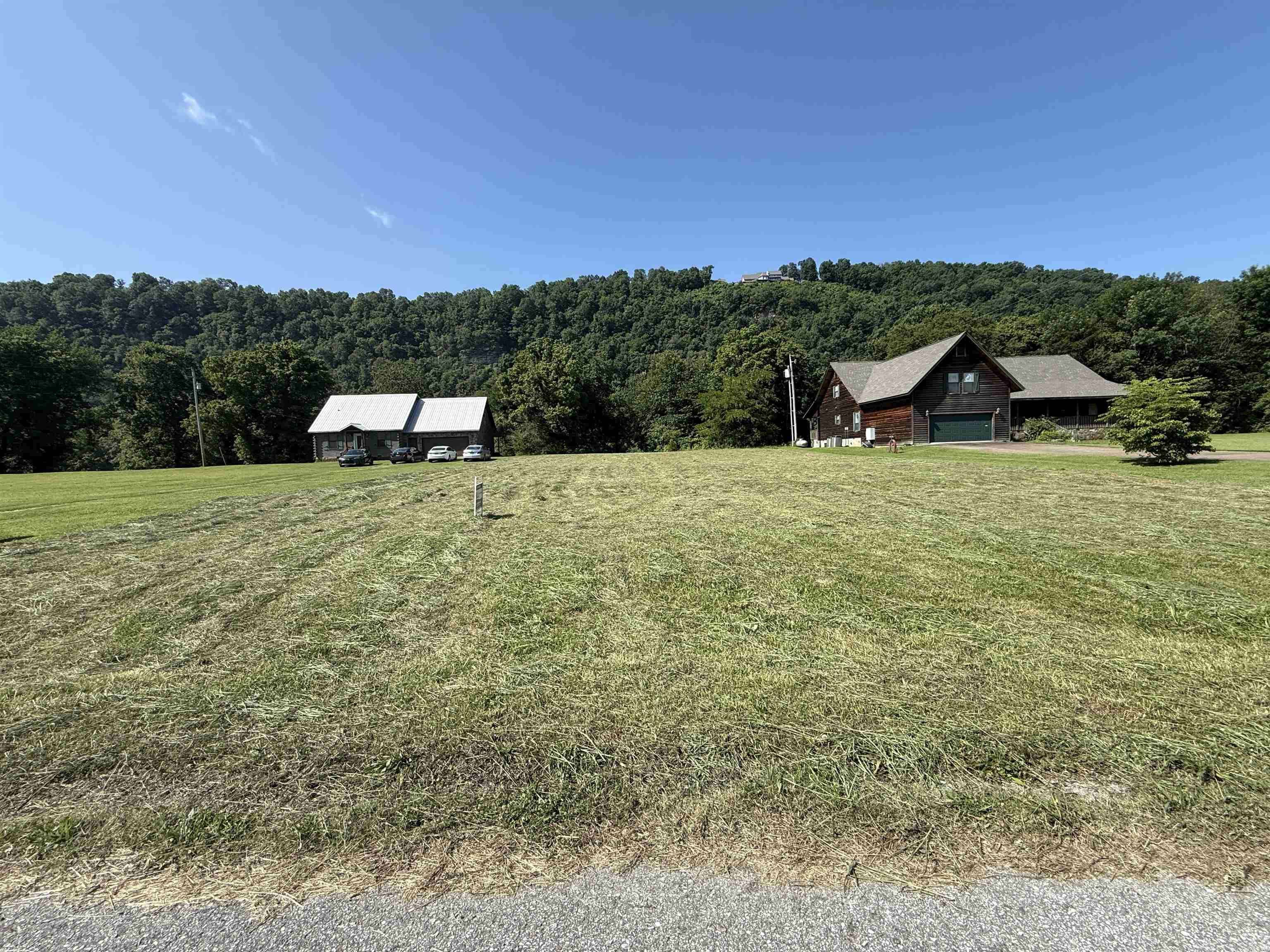 Mountain View, AR 72556,890 Riverview Lane South