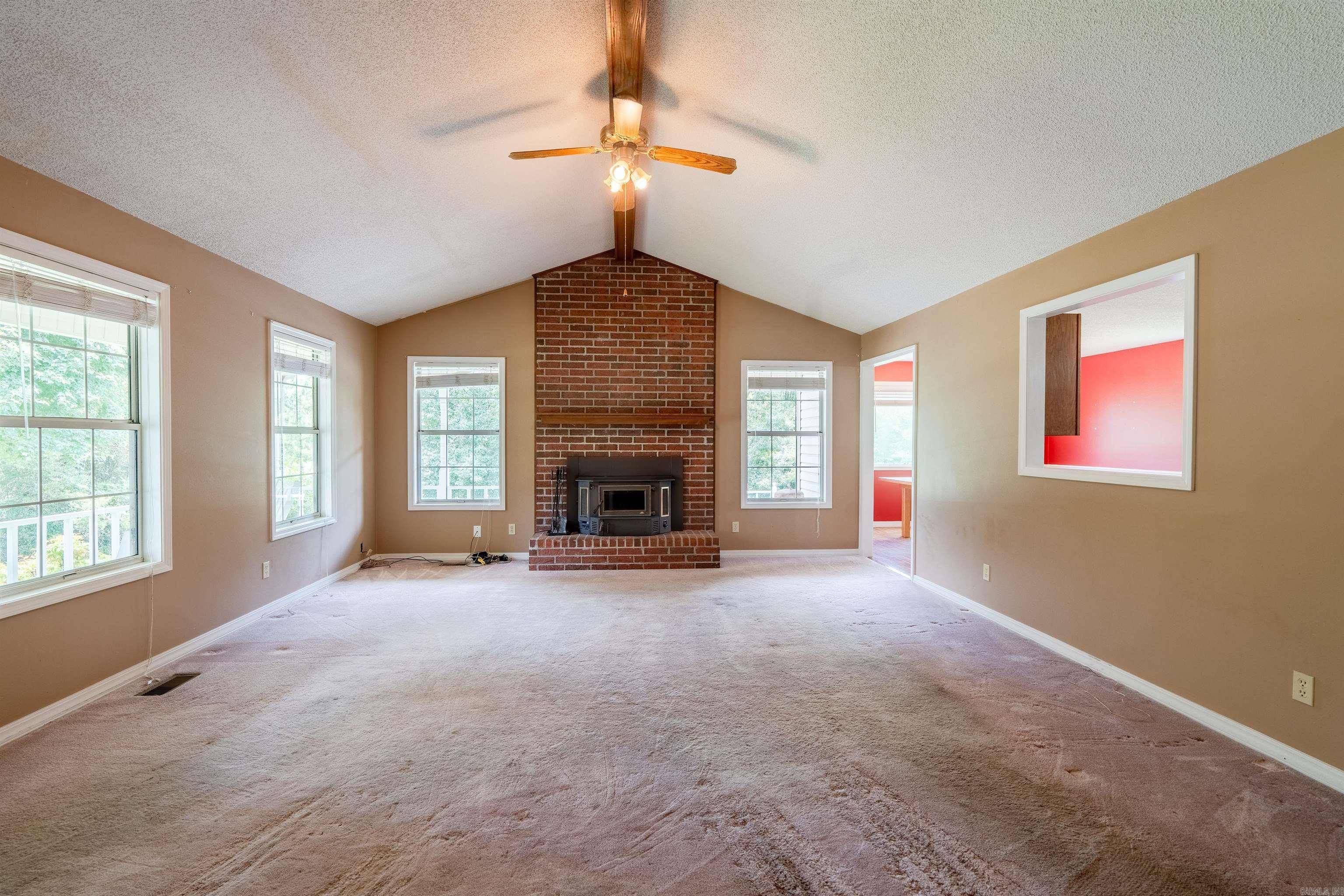 Searcy, AR 72143,2985 W Country Club Road