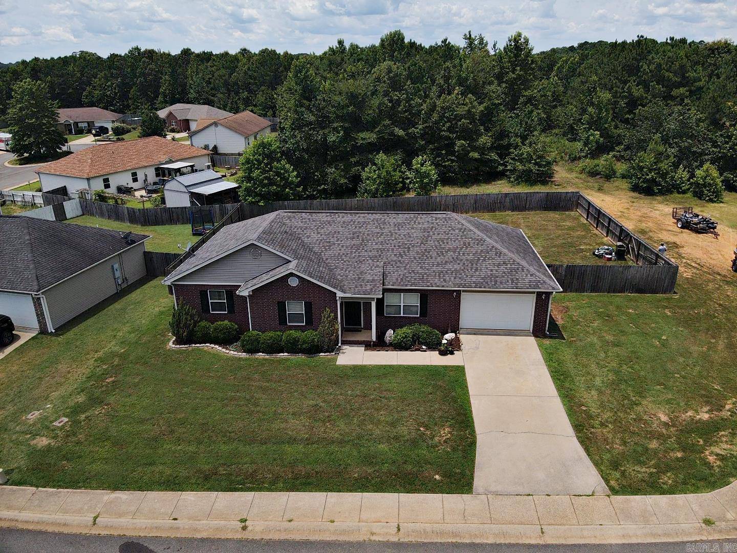 Arkadelphia, AR 71923,117 Somersett Drive
