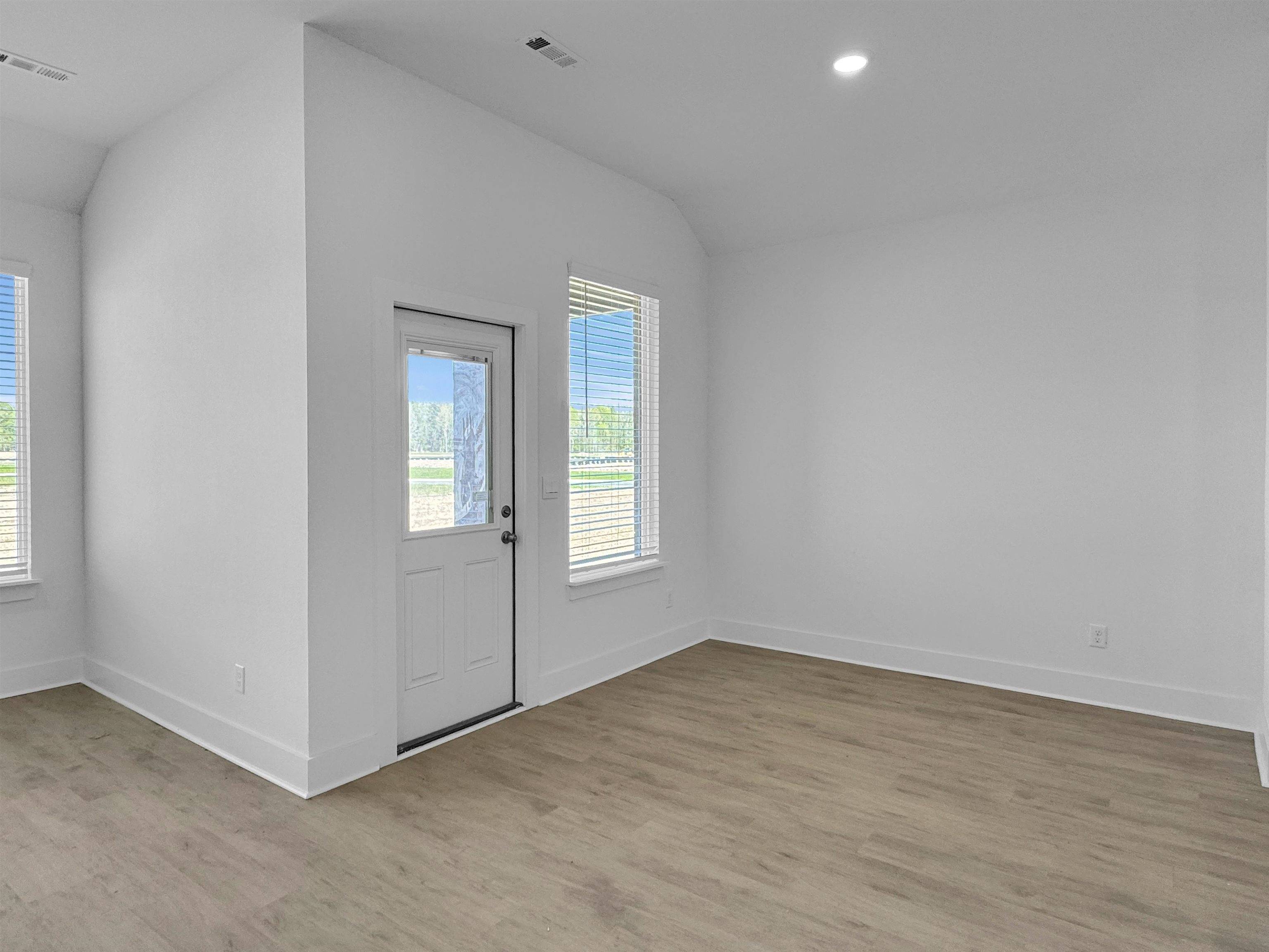 Maumelle, AR 72113,303 Lainey Drive
