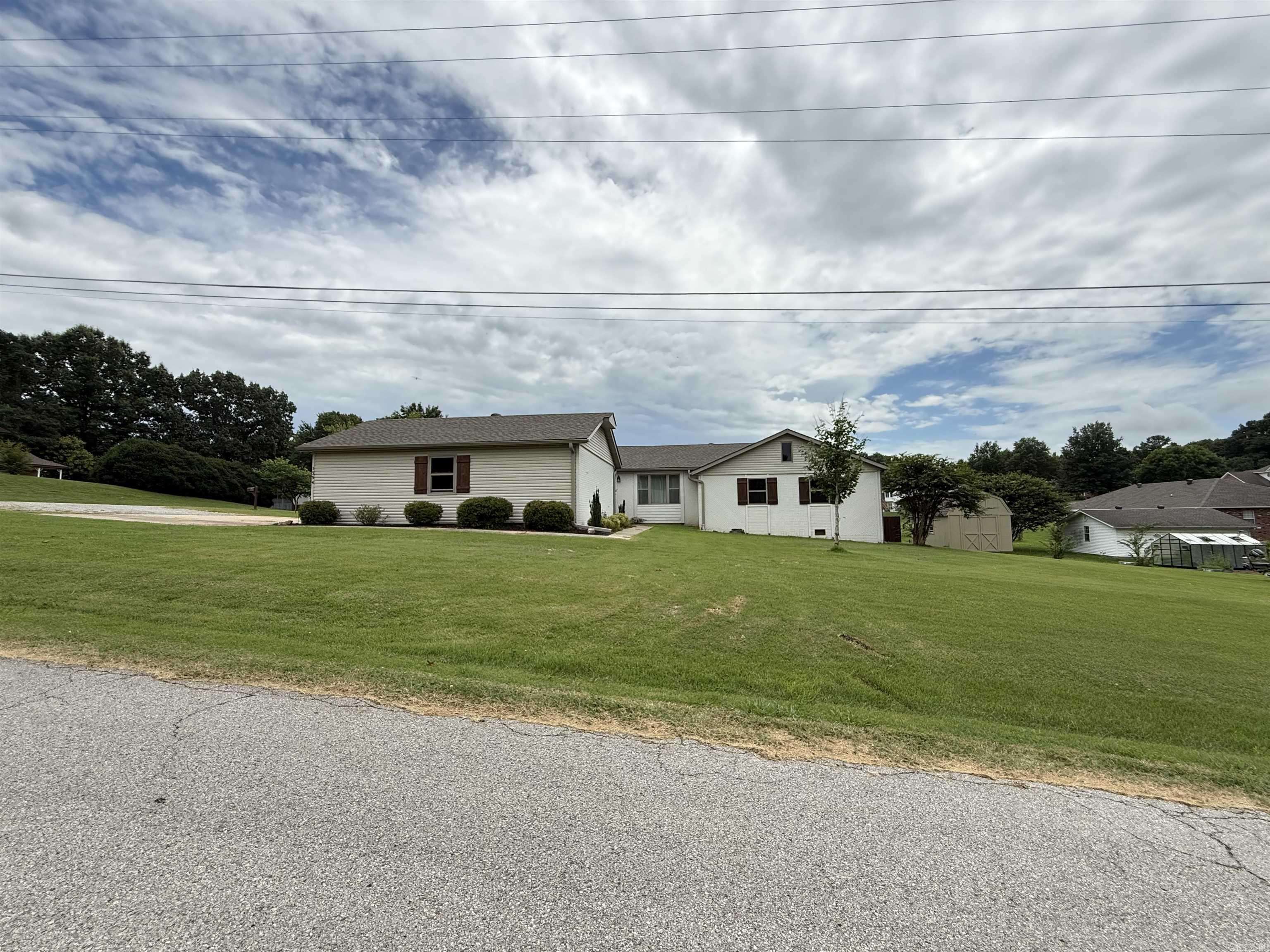 Piggott, AR 72454,1354 Wiley Drive
