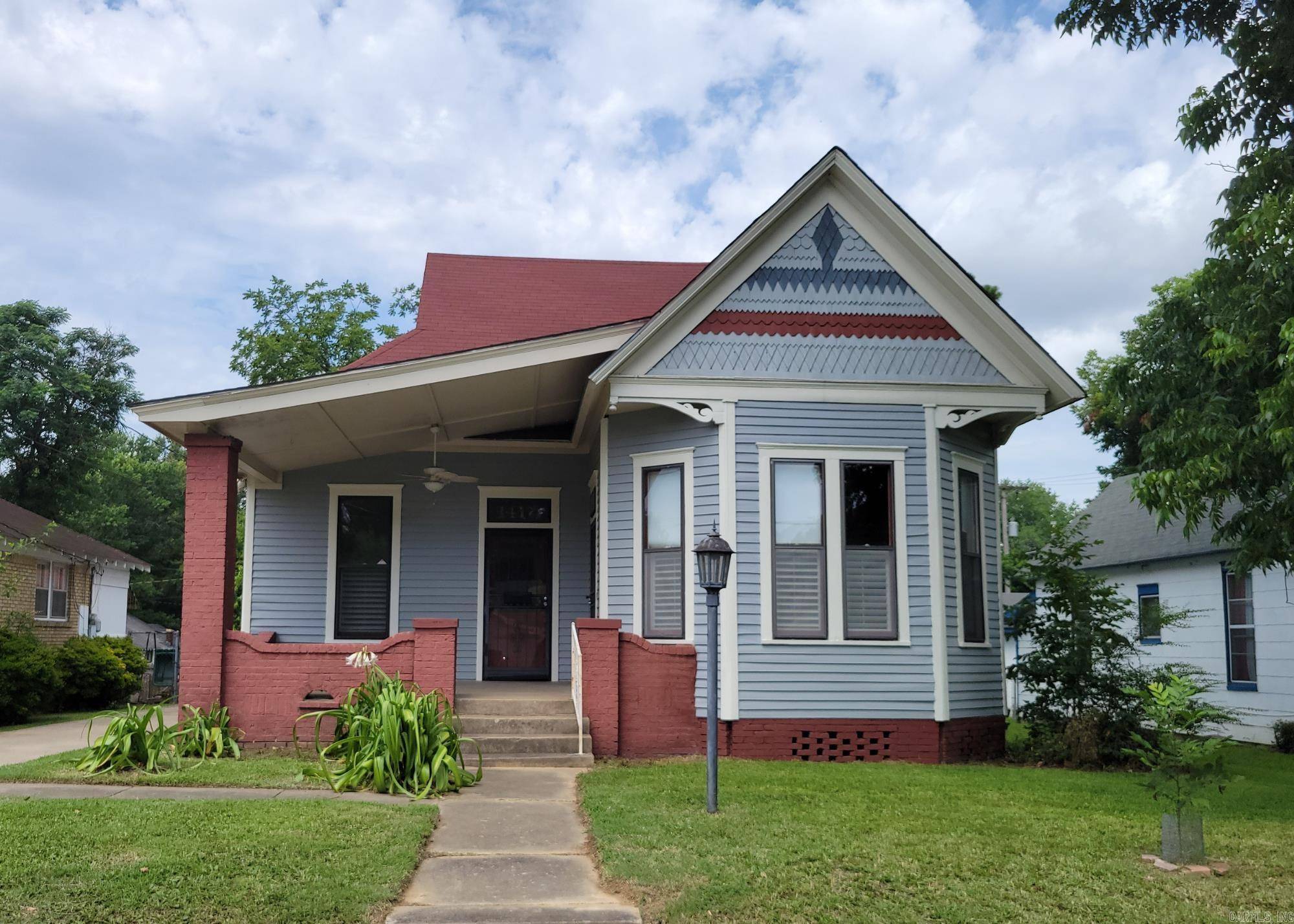North Little Rock, AR 72114-0000,1417 Willow Street