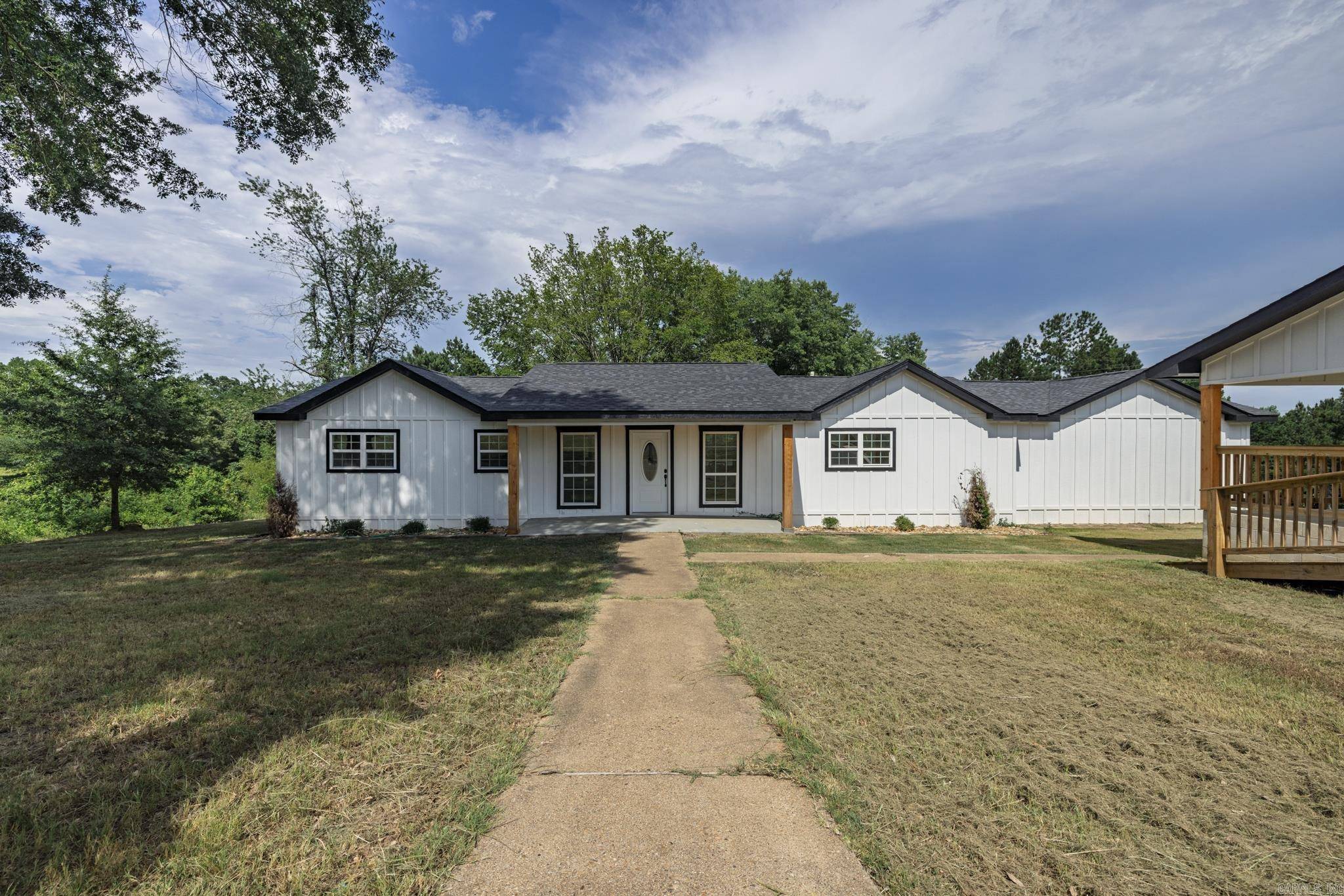 Arkadelphia, AR 71923,1852 Shiloh Road