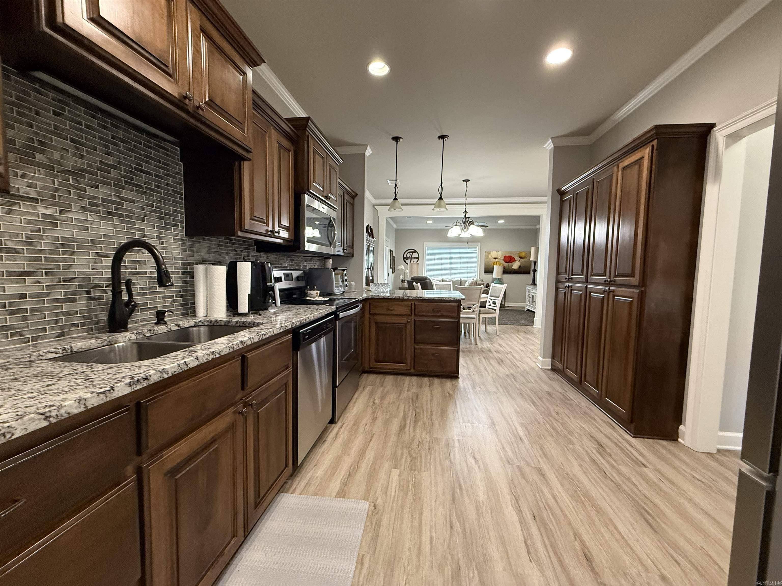 Russellville, AR 72802,213 Cobblestone Court