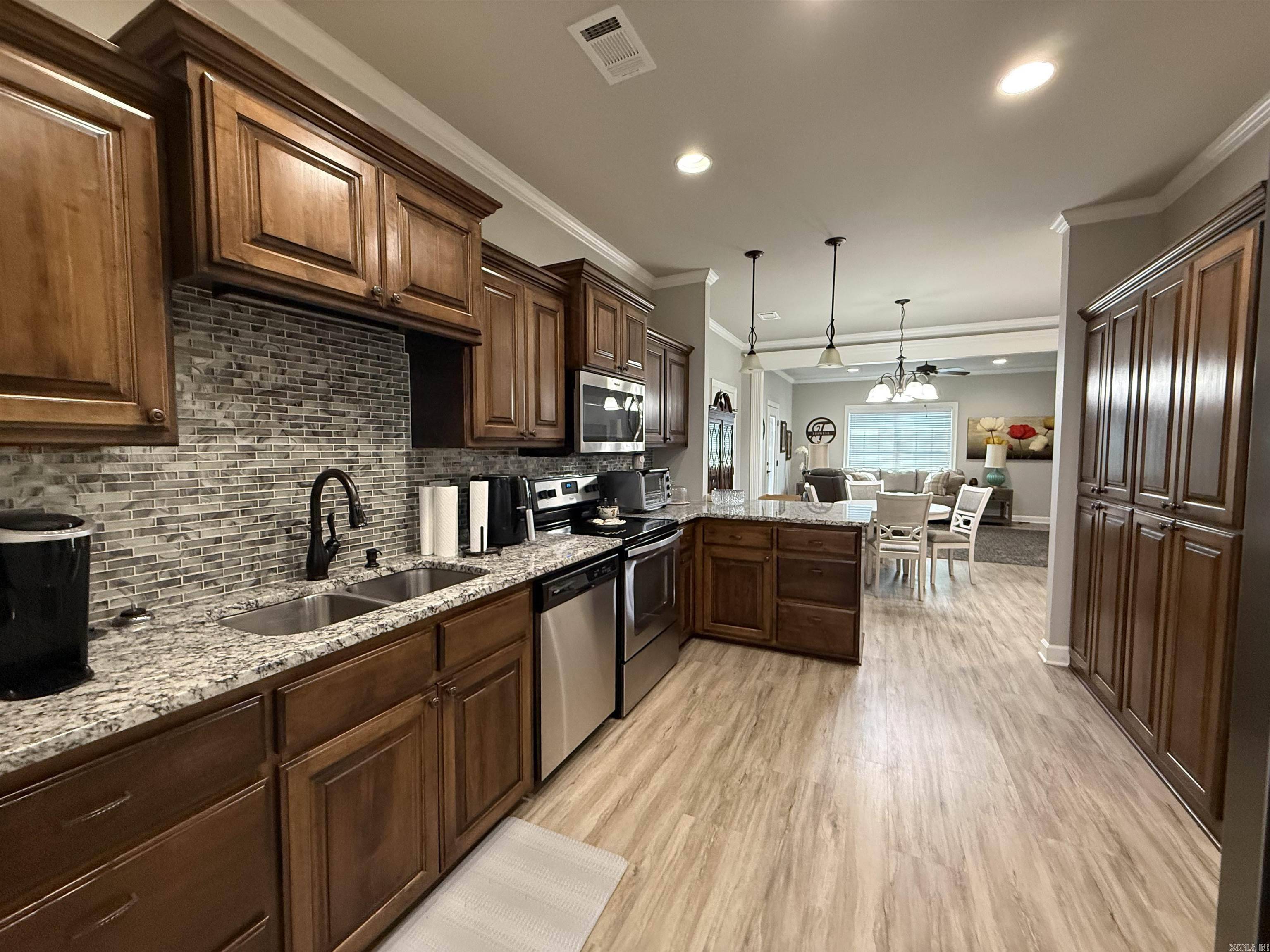 Russellville, AR 72802,213 Cobblestone Court