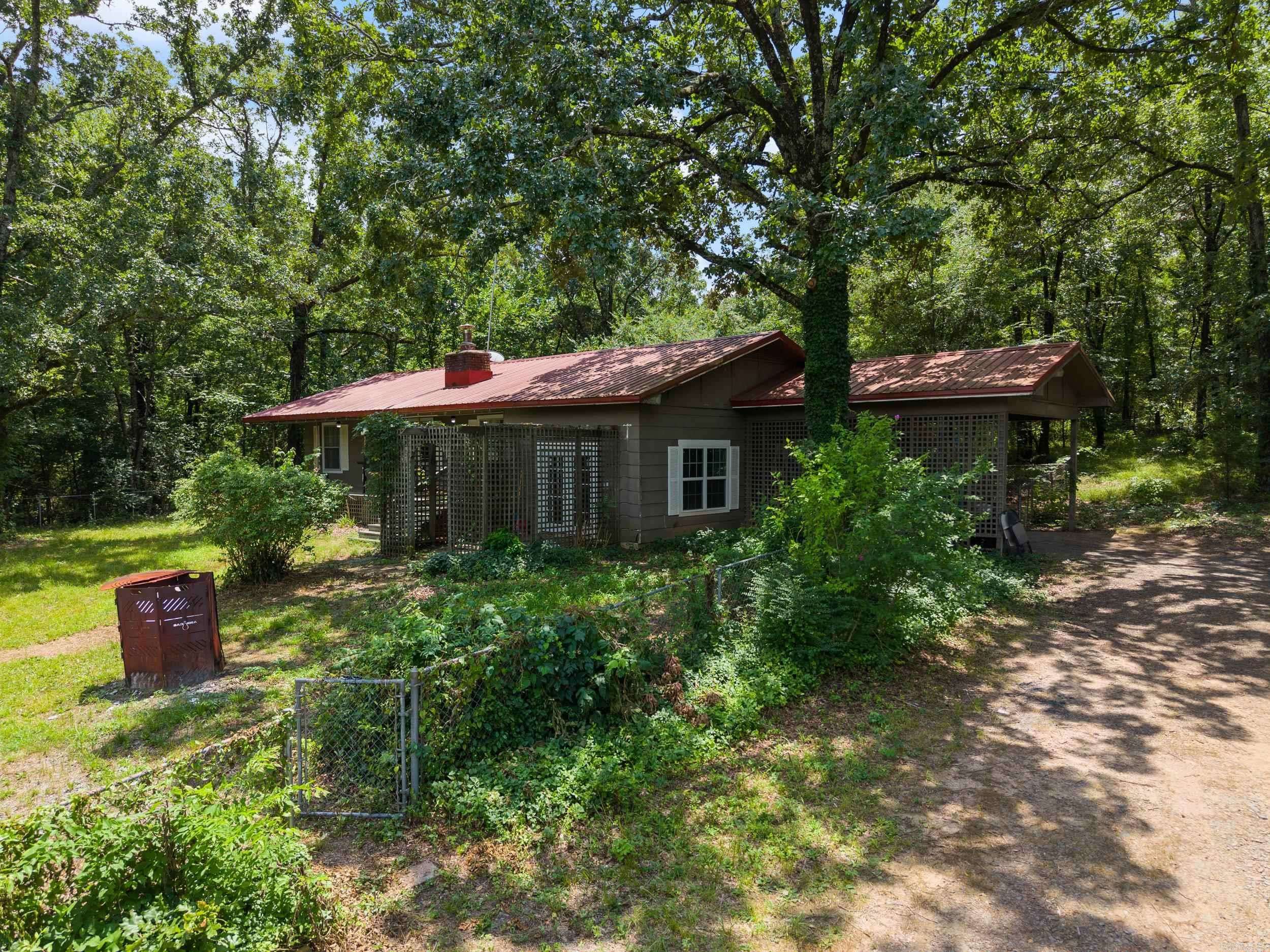 Bigelow, AR 72016,553 Nutt Farm Road