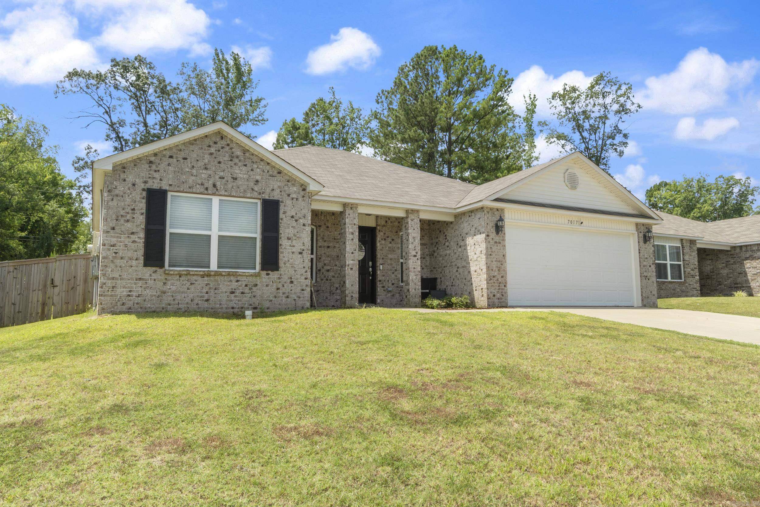 Alexander, AR 72002,7017 Woodsgate Cove