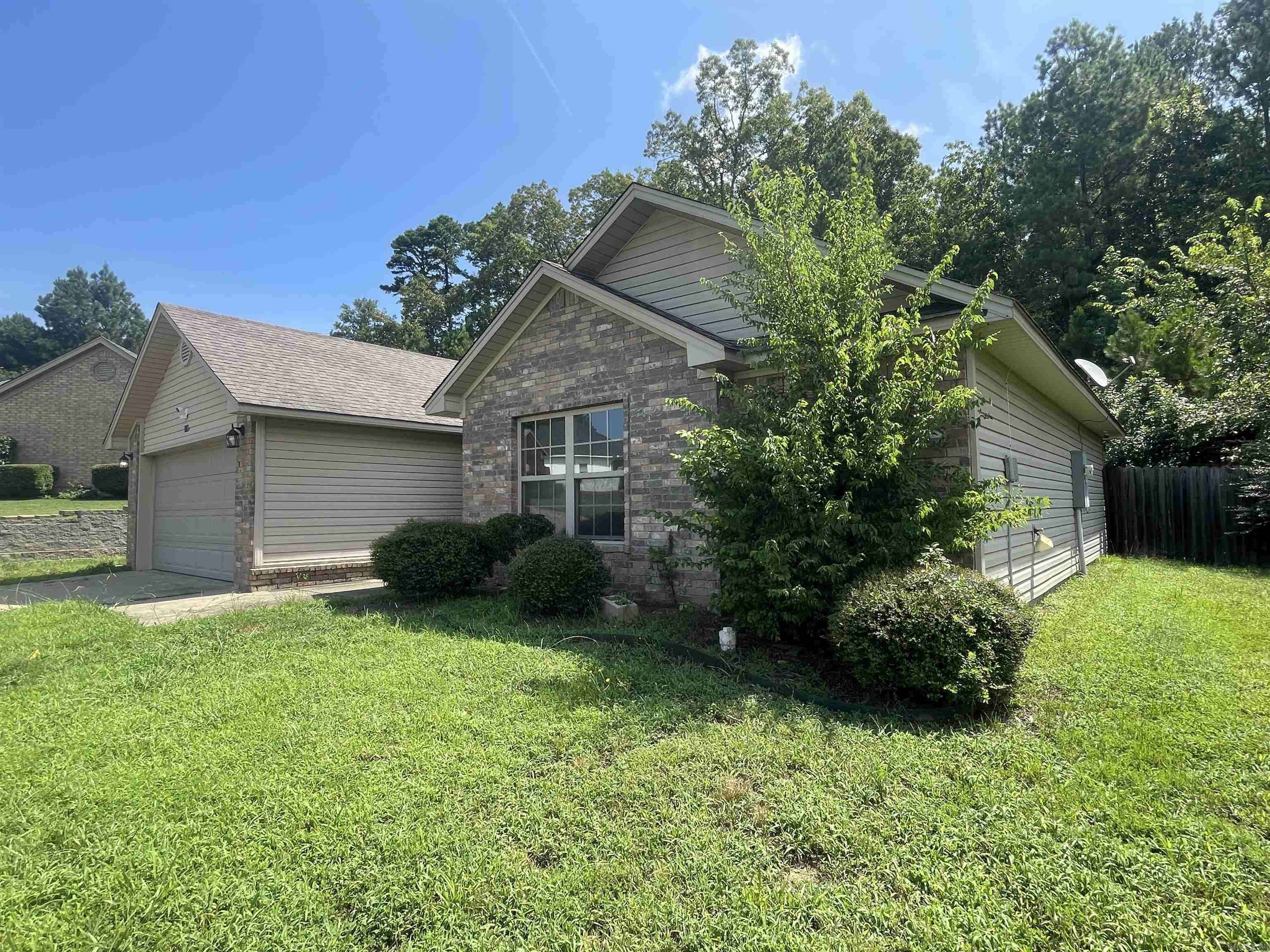 Benton, AR 72019,5728 John Hancock Dr