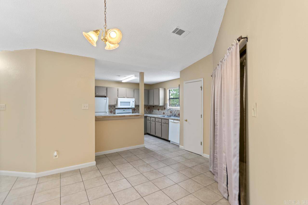 Little Rock, AR 72204,3711 Stonehedge Dr.