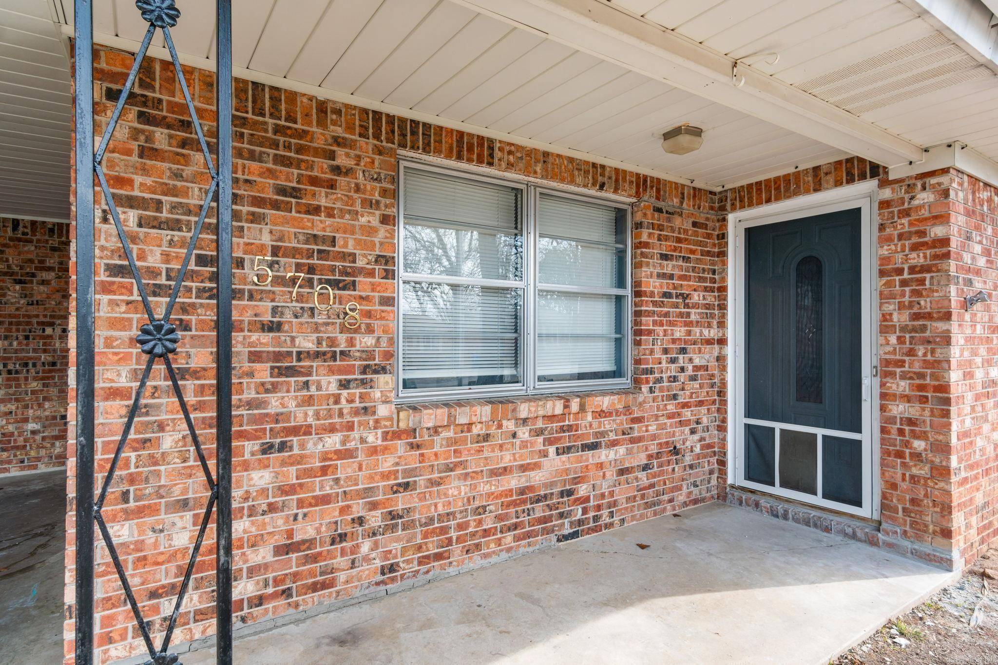 North Little Rock, AR 72118,5708 Alta Vista Drive