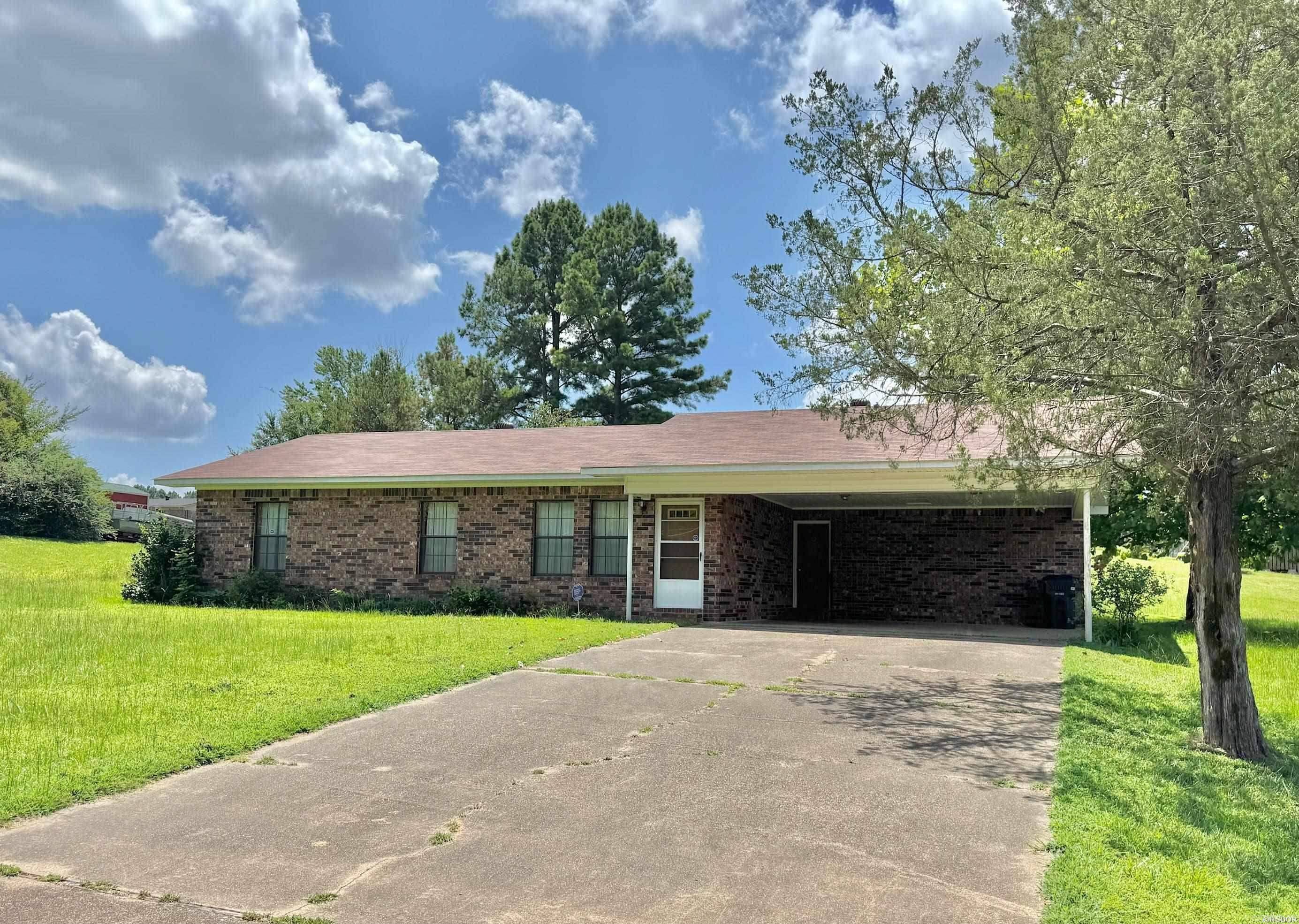 Hot Springs, AR 71913,100 Meadow Hill Place