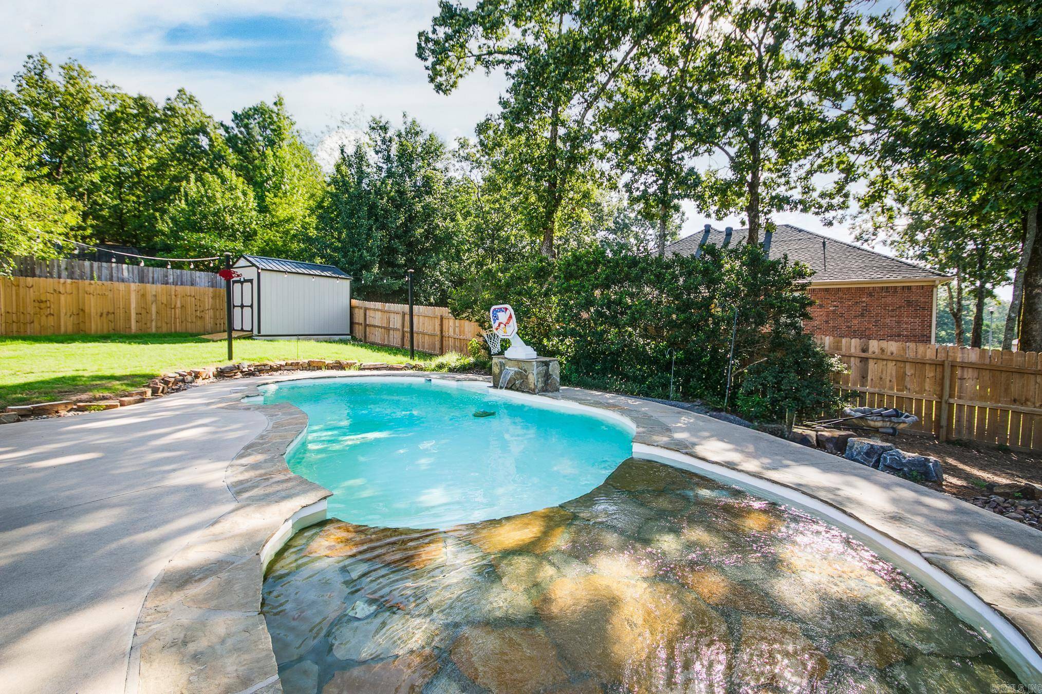 Cabot, AR 72023,33 Oak Brook Drive