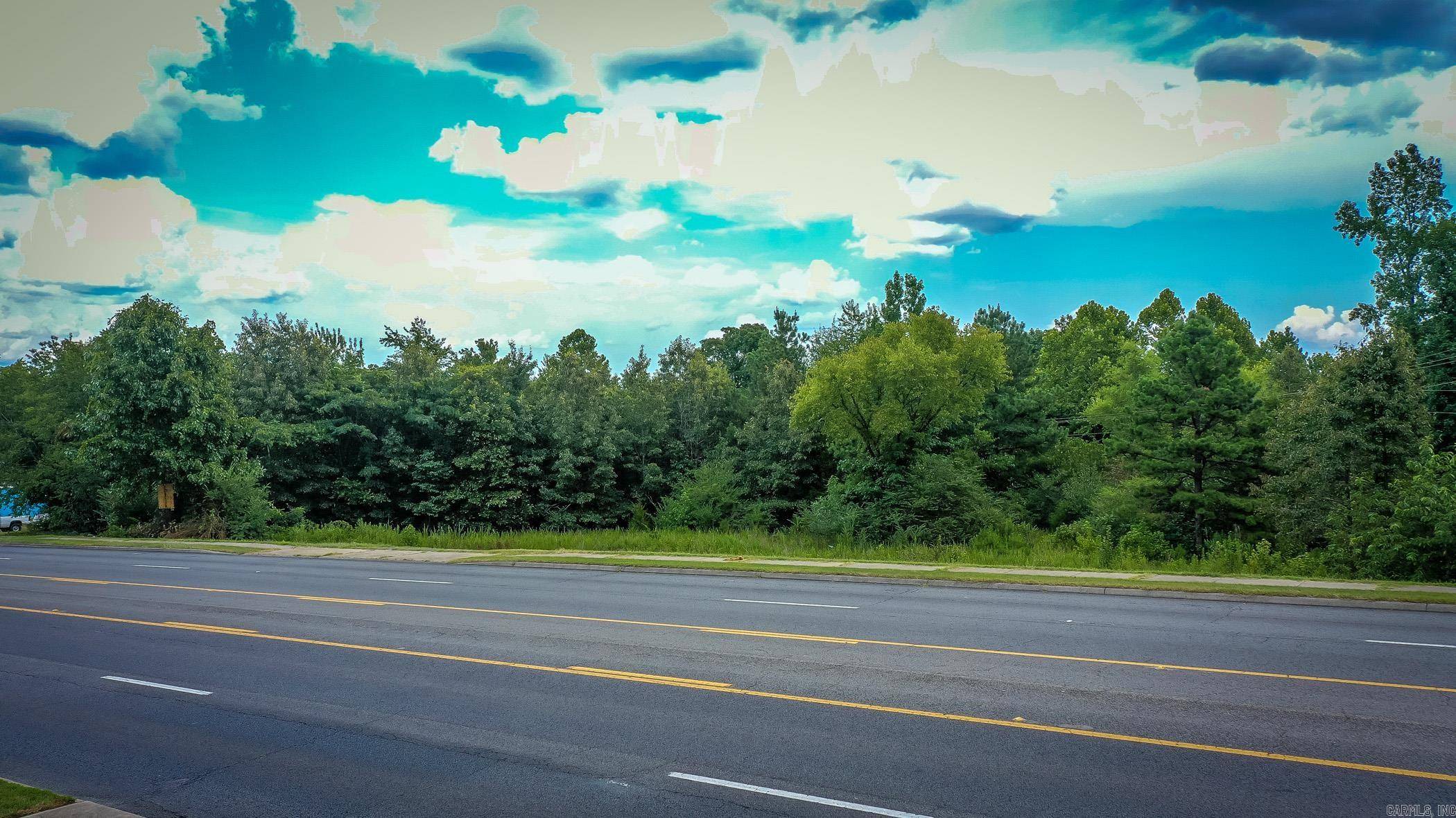 Clinton, AR 72031,1639 Highway 65