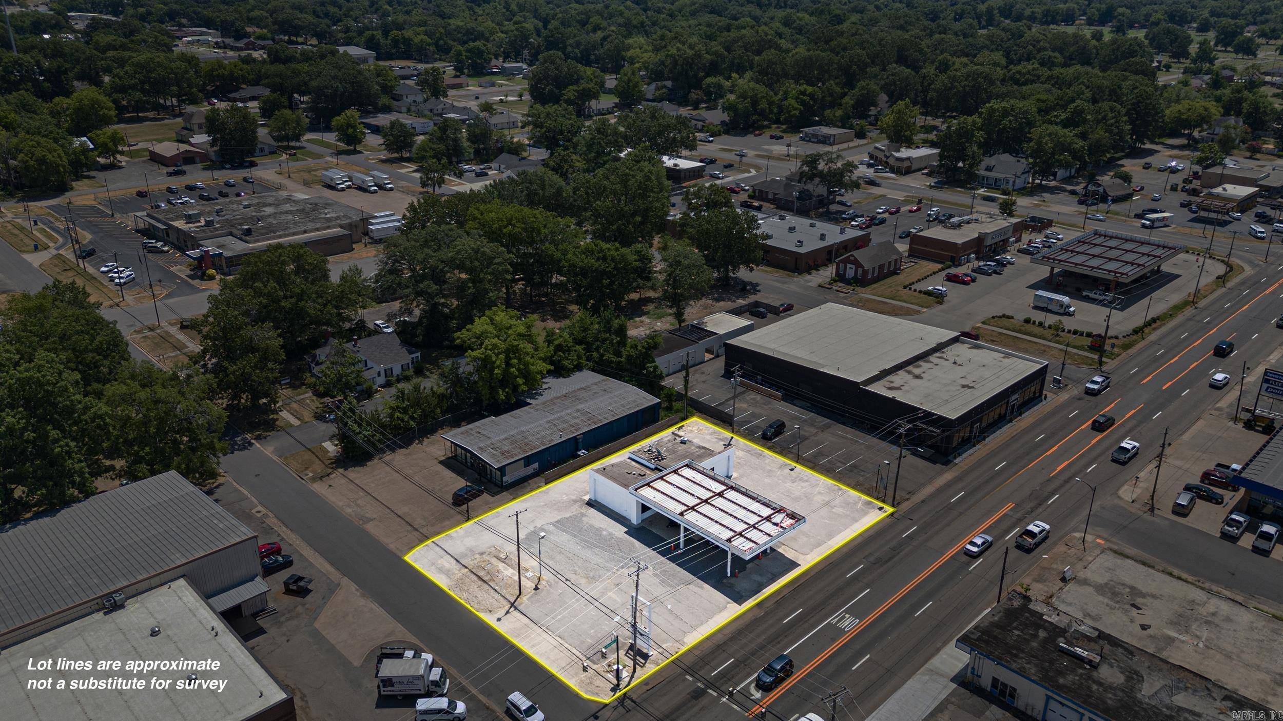 Russellville, AR 72801,203 S Arkansas Ave