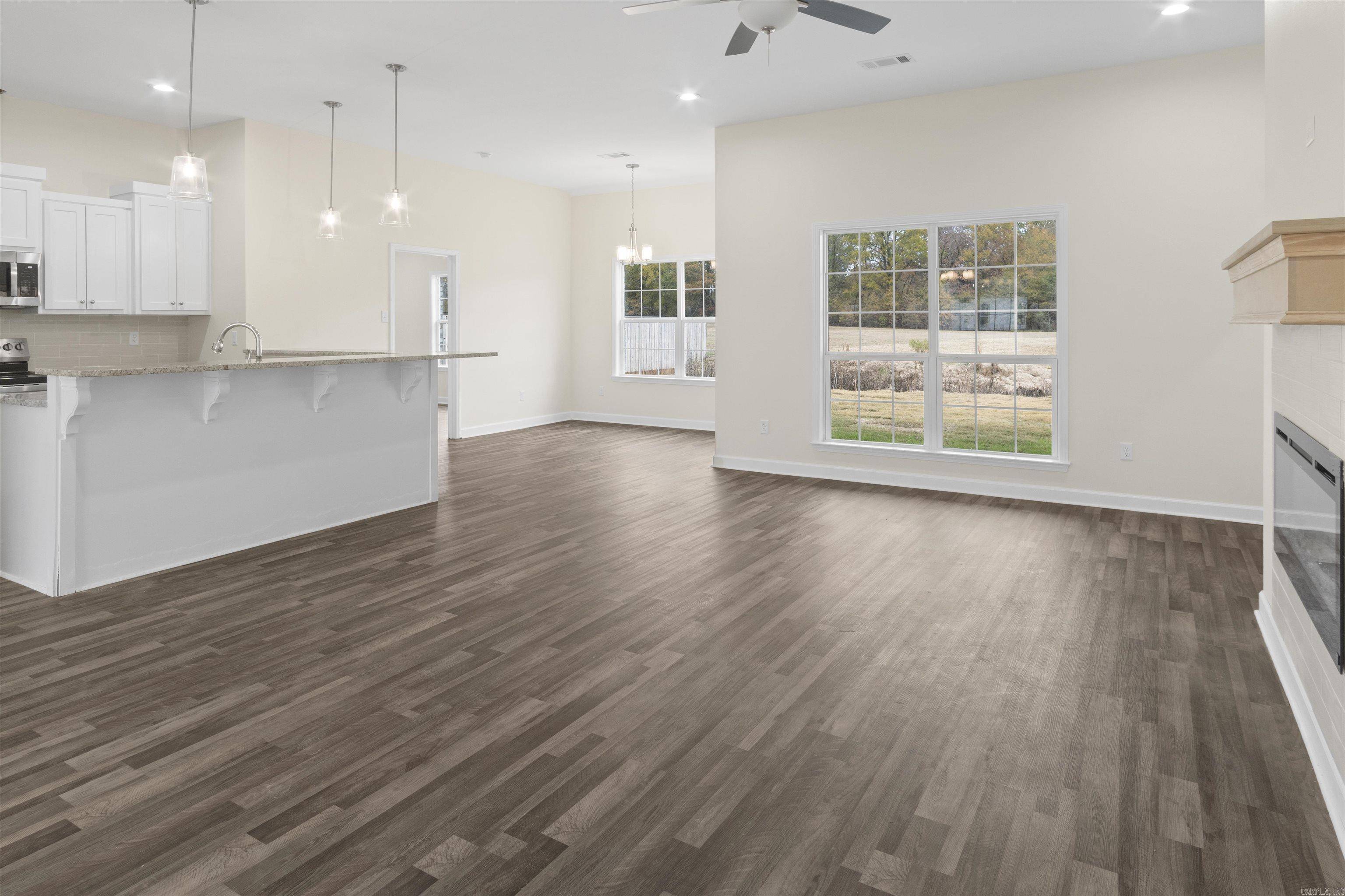 Mayflower, AR 72106,11 River Cliff Drive