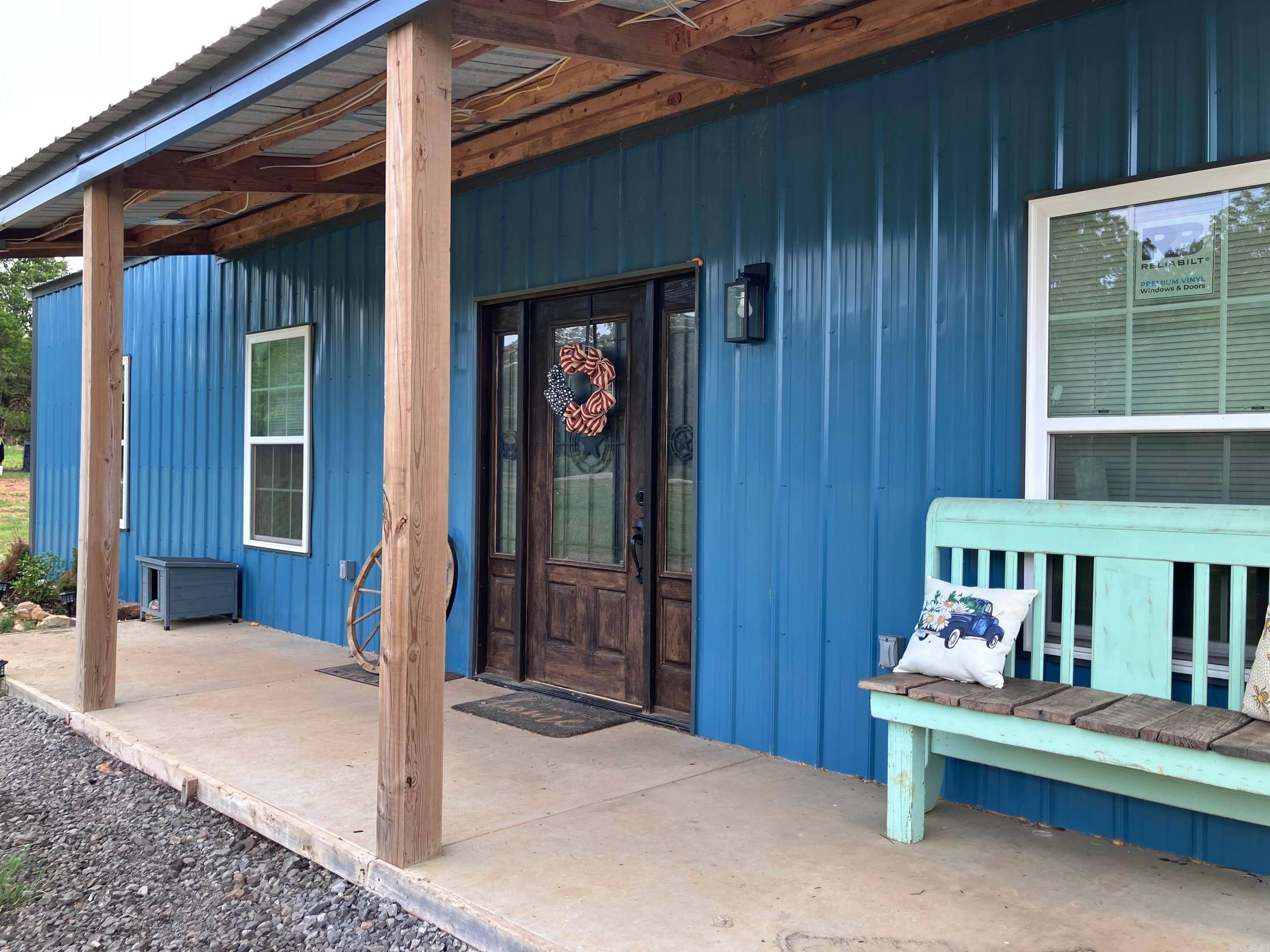 Bald Knob, AR 72010,113 Hudson Ridge Road