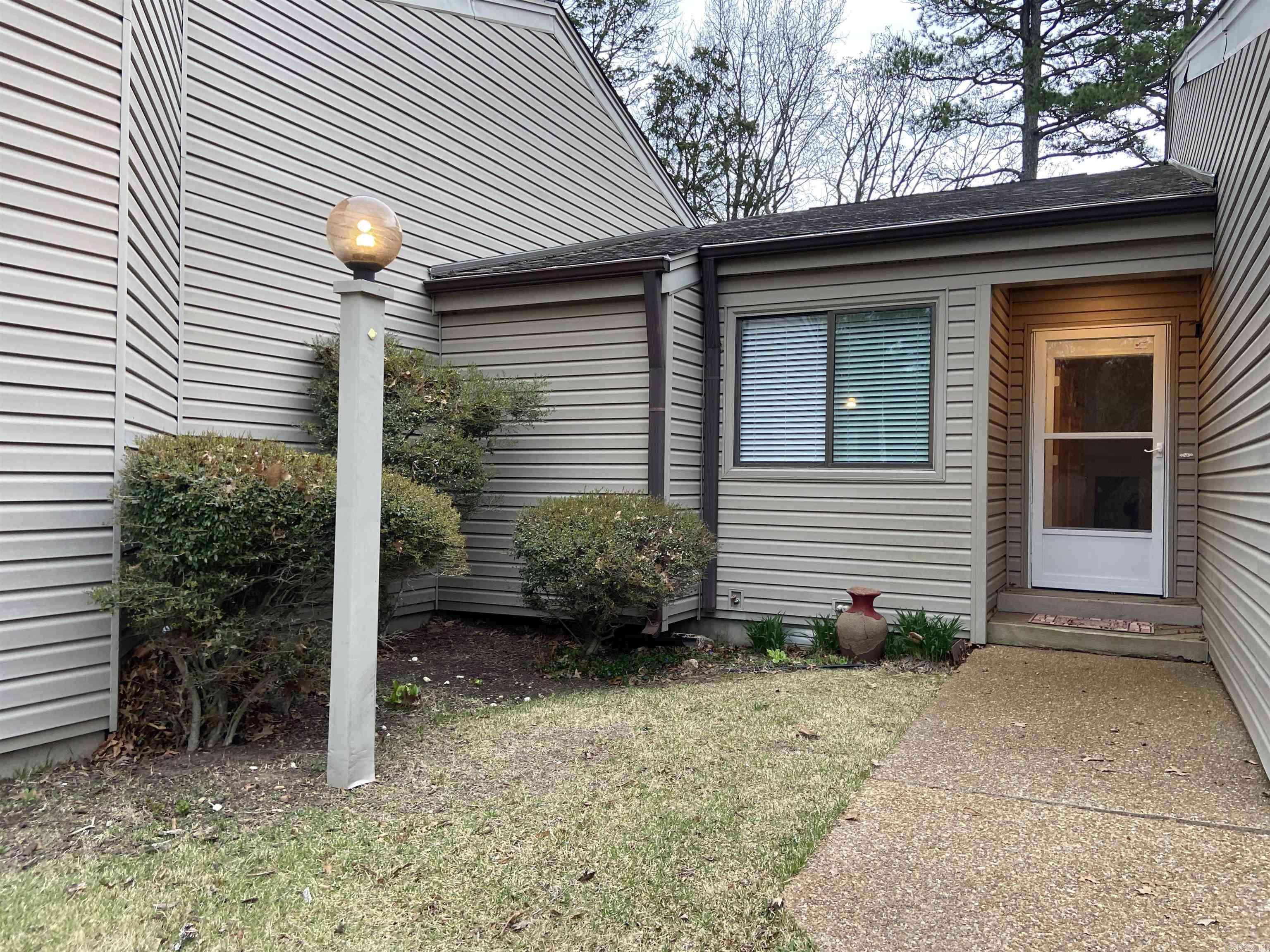 Fairfield Bay, AR 72088,Address not disclosed