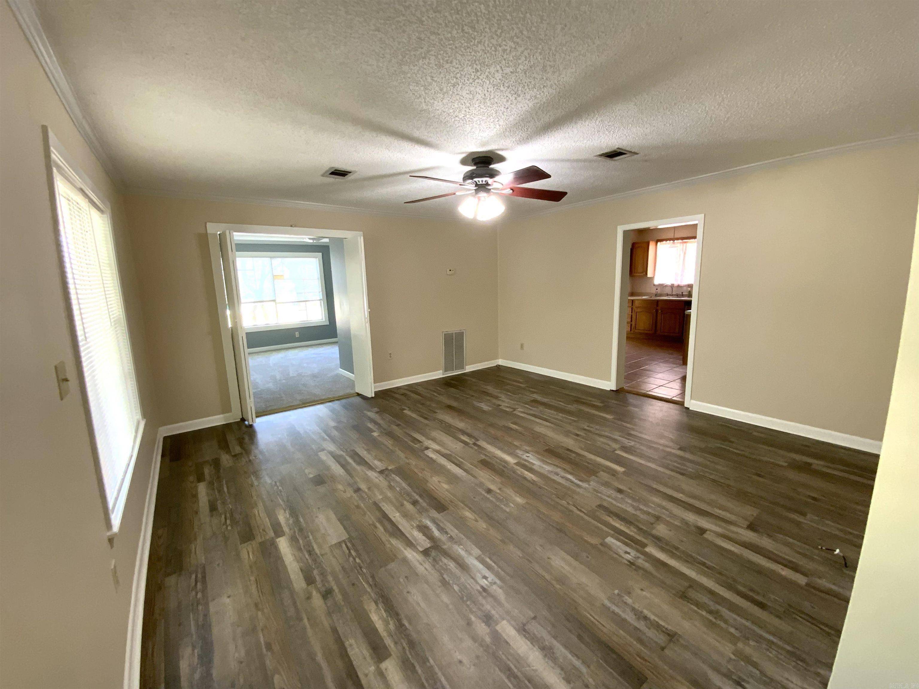 Heber Springs, AR 72543,1101 S 8th Street