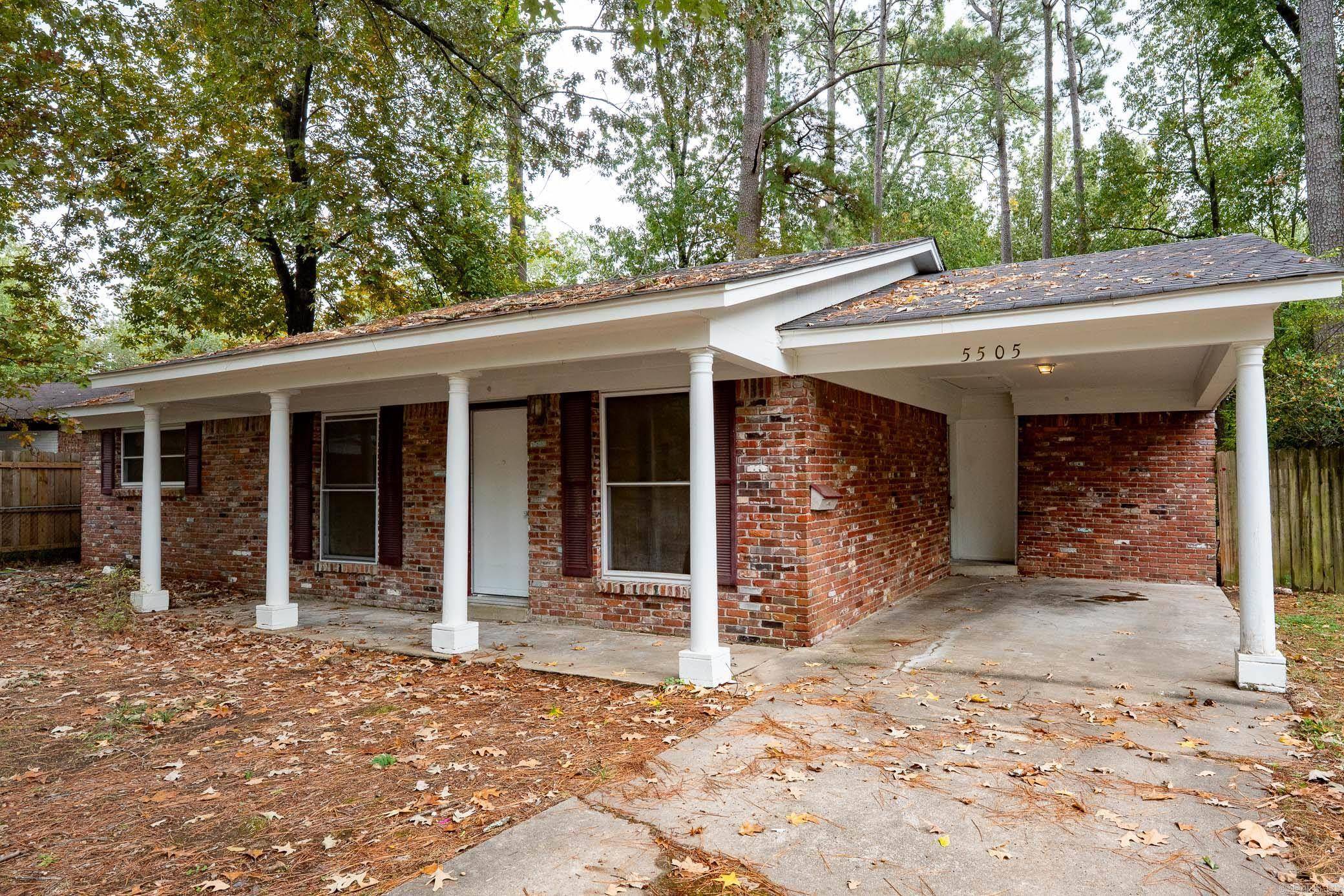 Little Rock, AR 72209,5505 Chaucer Lane