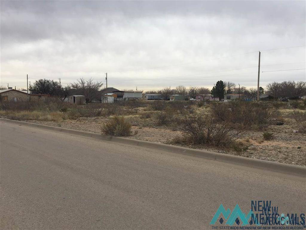 Artesia, NM 88210,3101,03,05, 07 W Grand Avenue