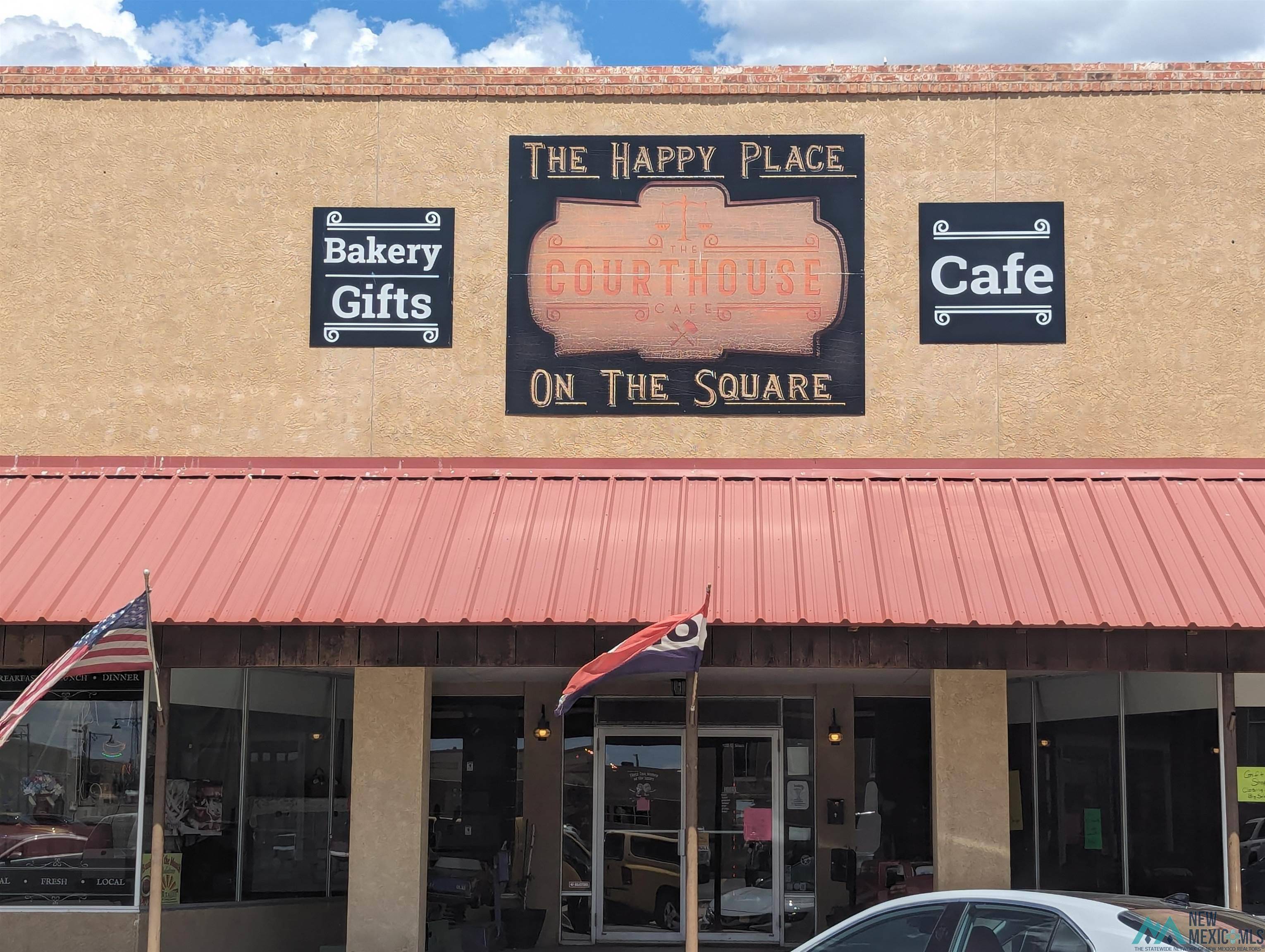 Portales, NM 88130,109 S Main Avenue