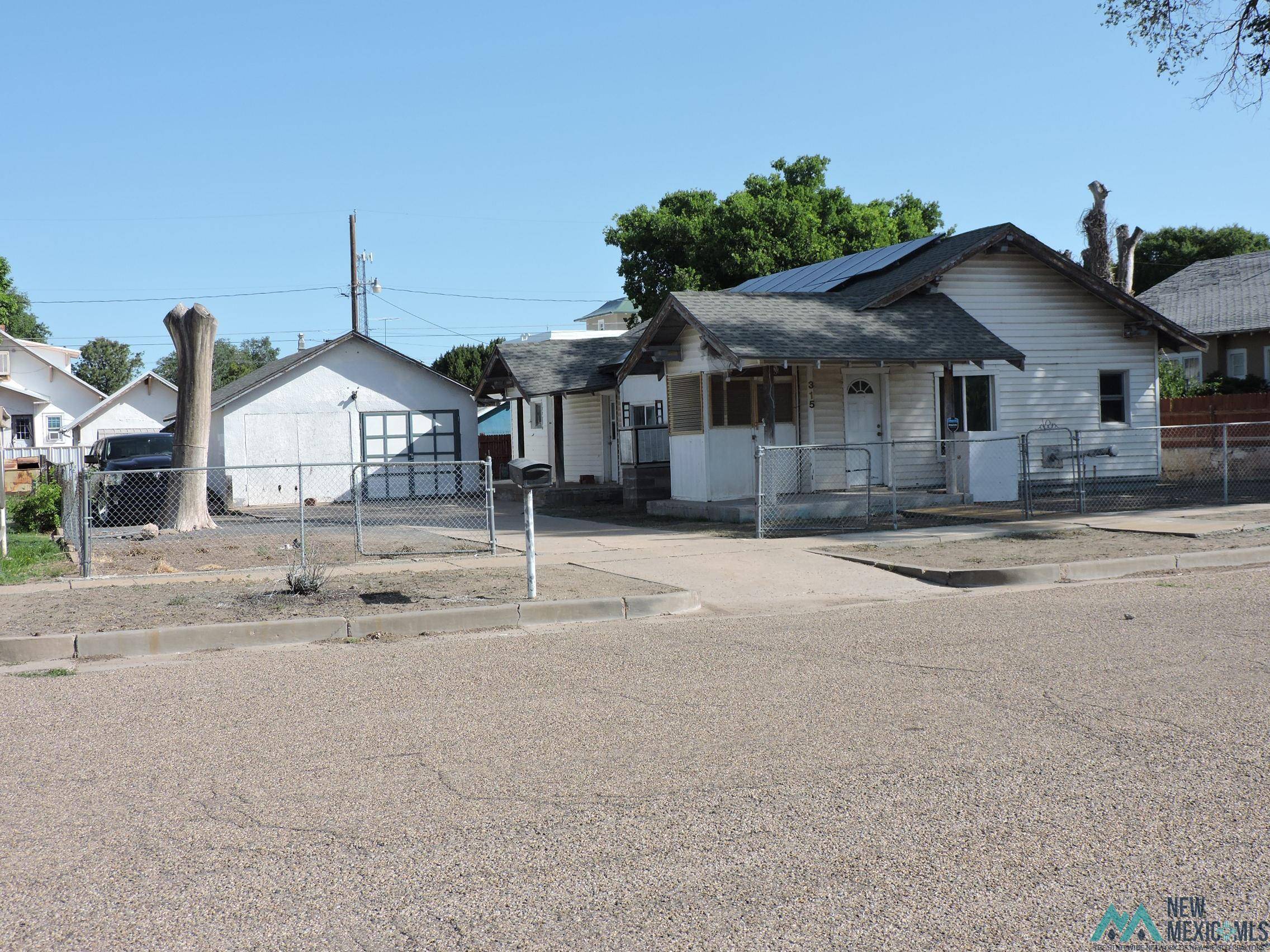 Clayton, NM 88415,315 Pine Street