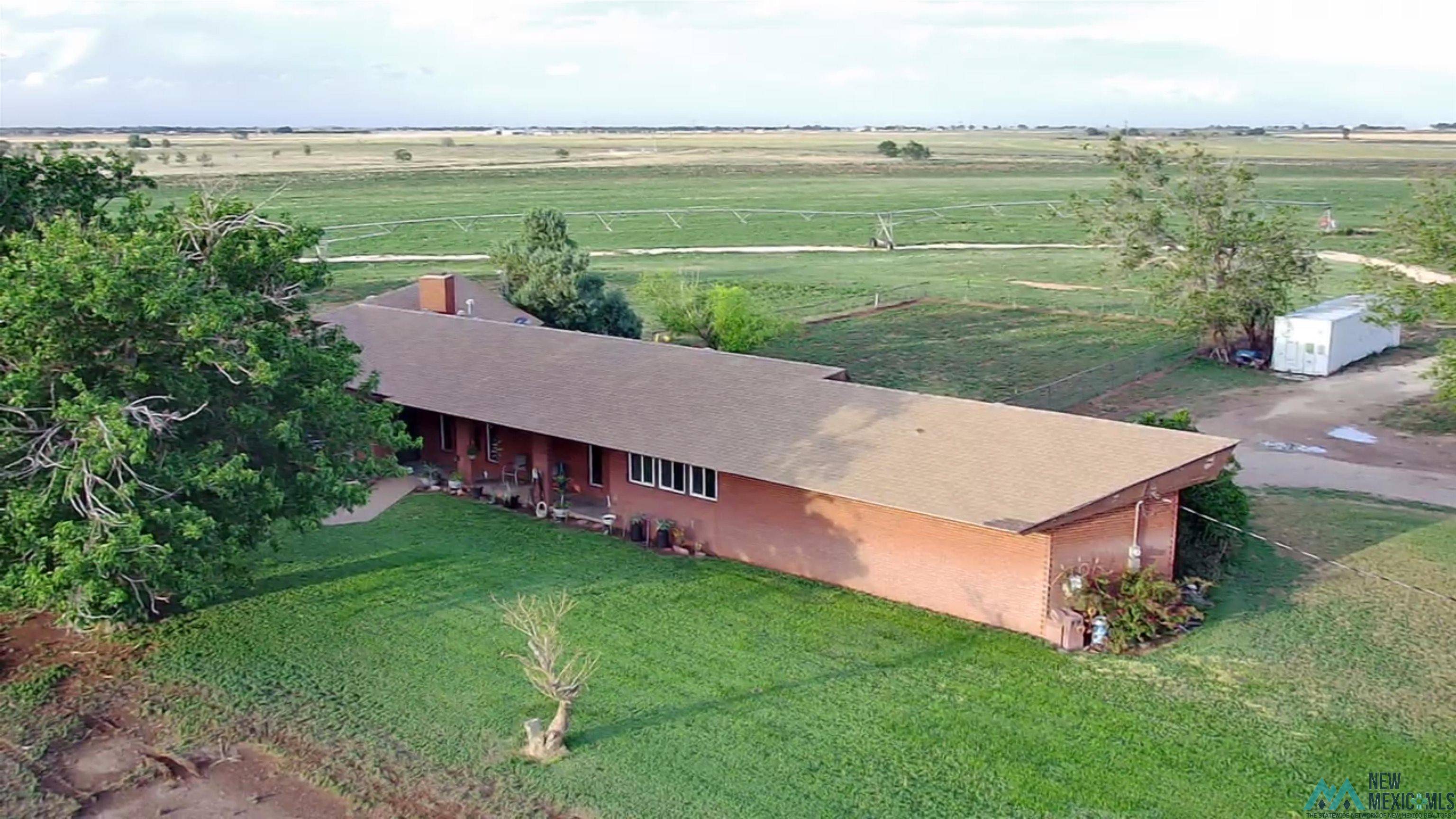 Clovis, NM 88101,413 Curry Road L Road